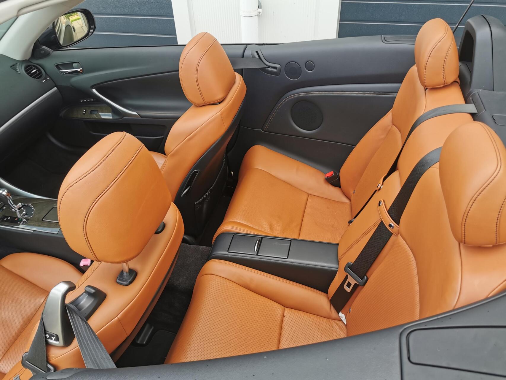 Foto van Lexus Lexus Is250c