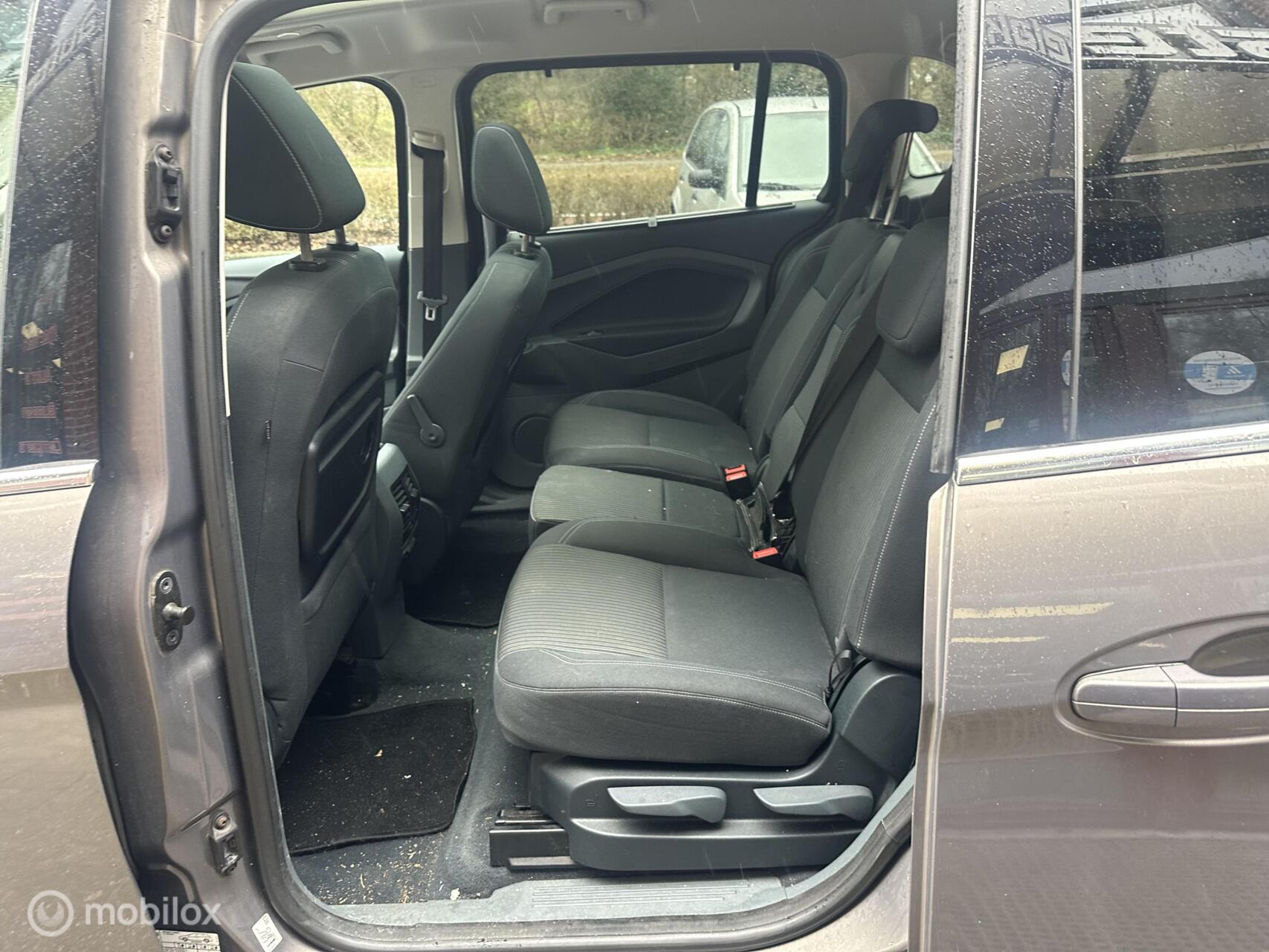 Foto van Ford Grand C-max