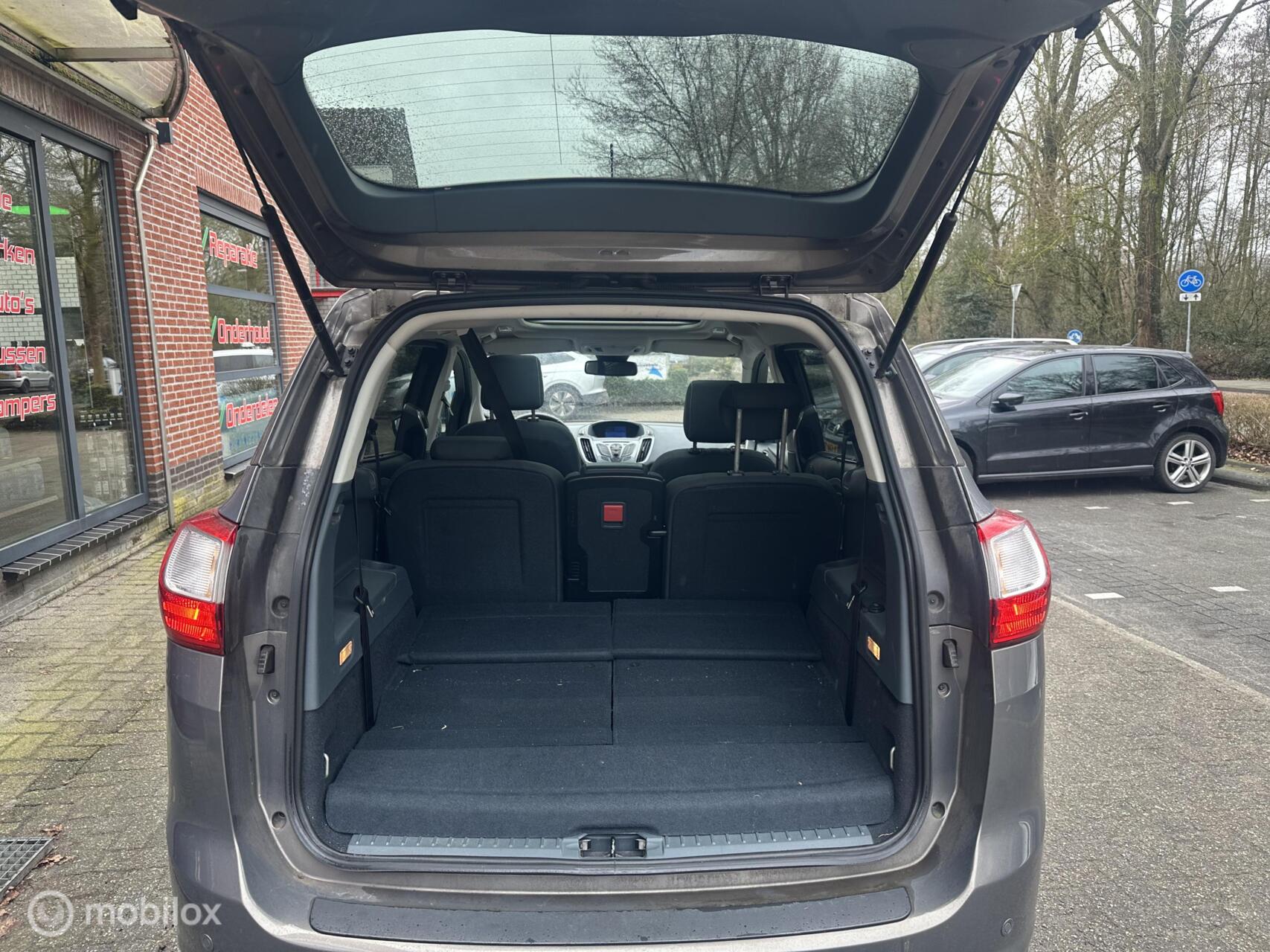 Foto van Ford Grand C-max