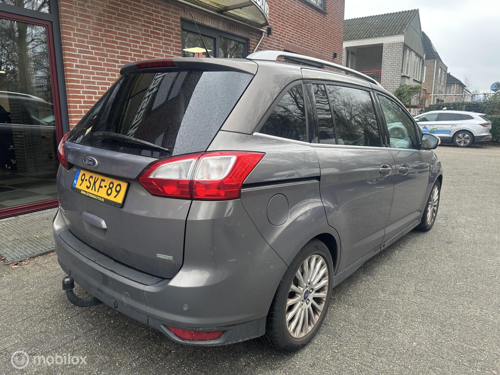 Foto van Ford Grand C-max