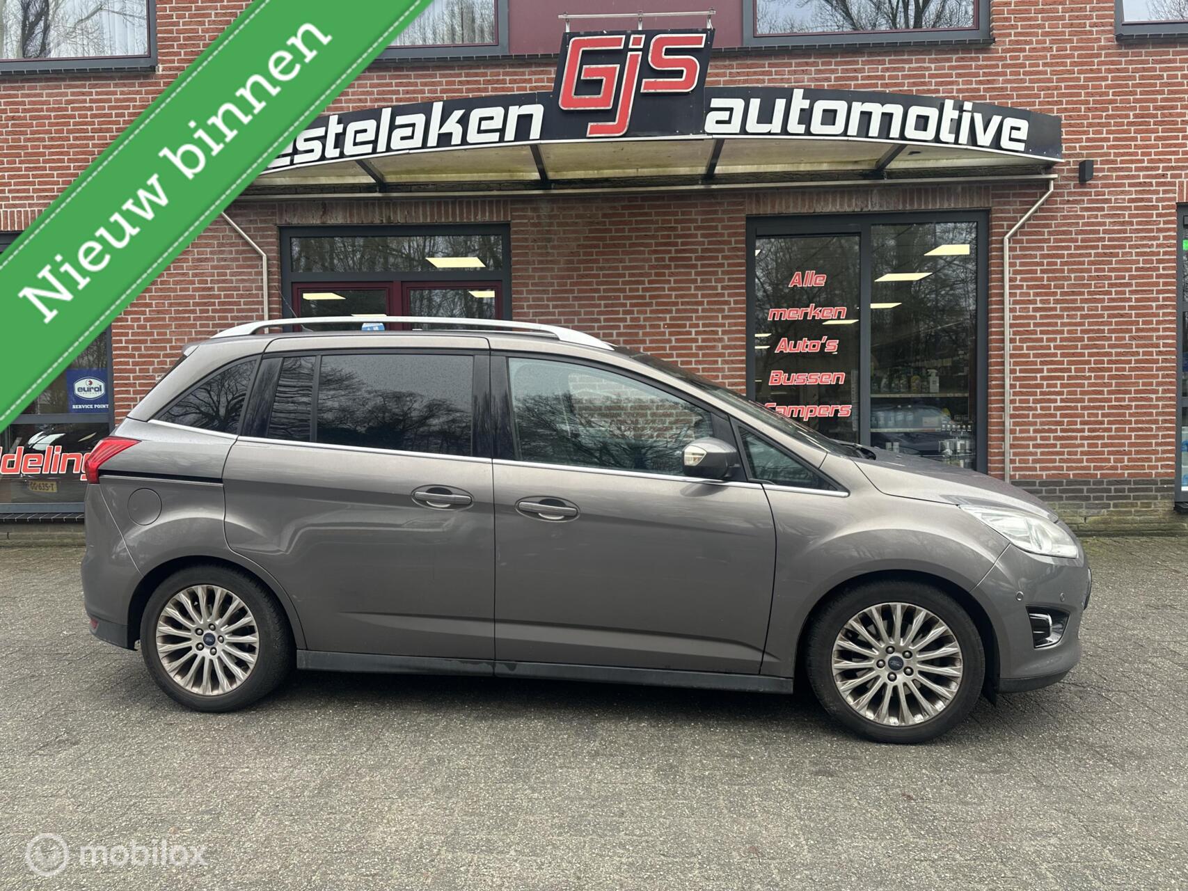 Ford Grand C-max 1.0 Titanium 7p. 2013 - voorkant
