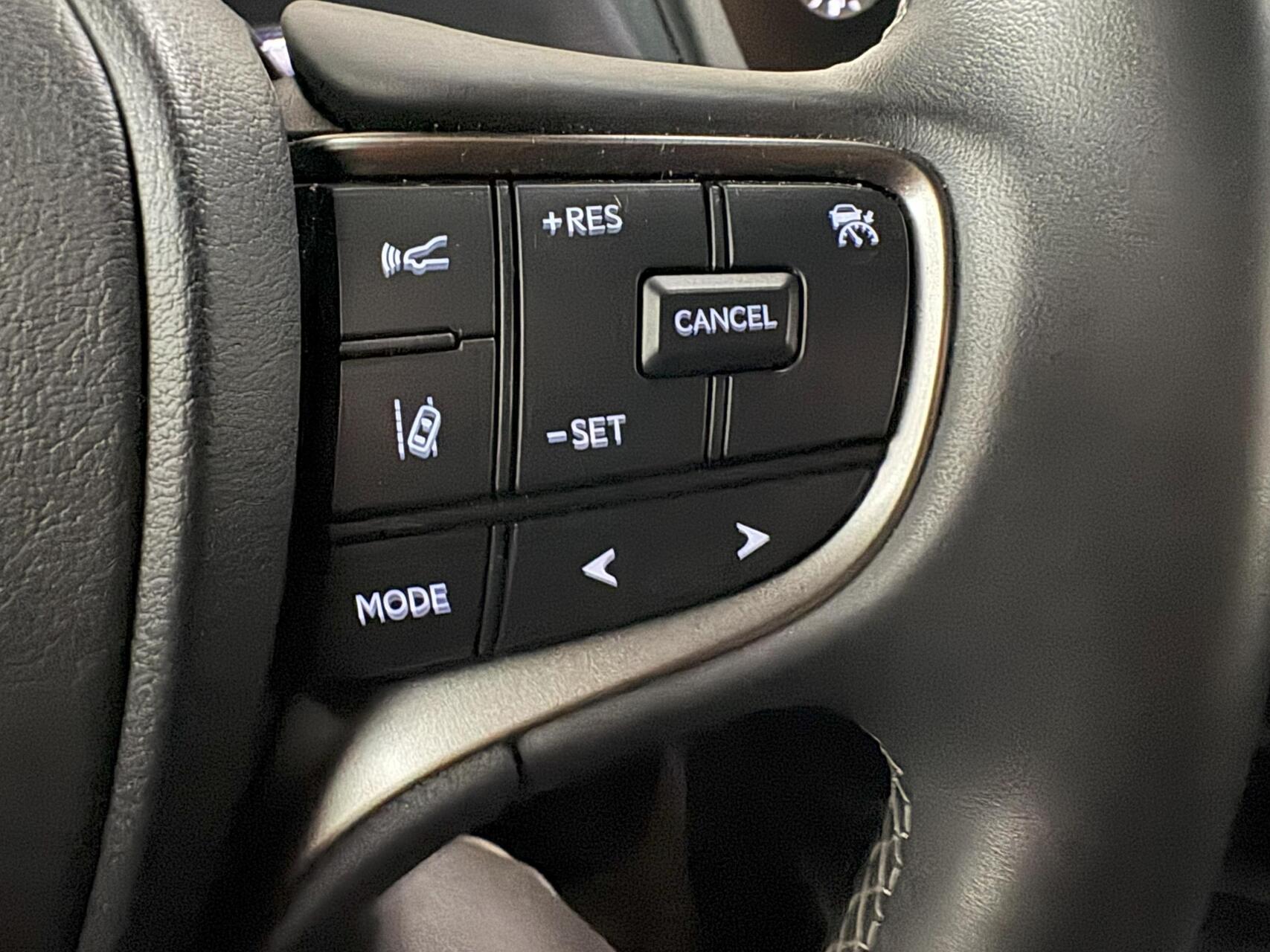 Foto van Lexus Ux