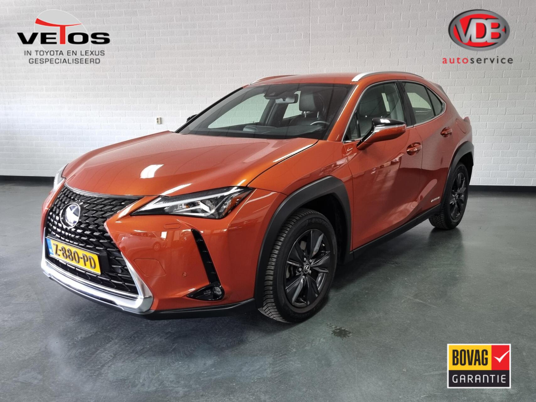 Lexus Ux 250h Luxury Line / Zwart leer 2022 - voorkant