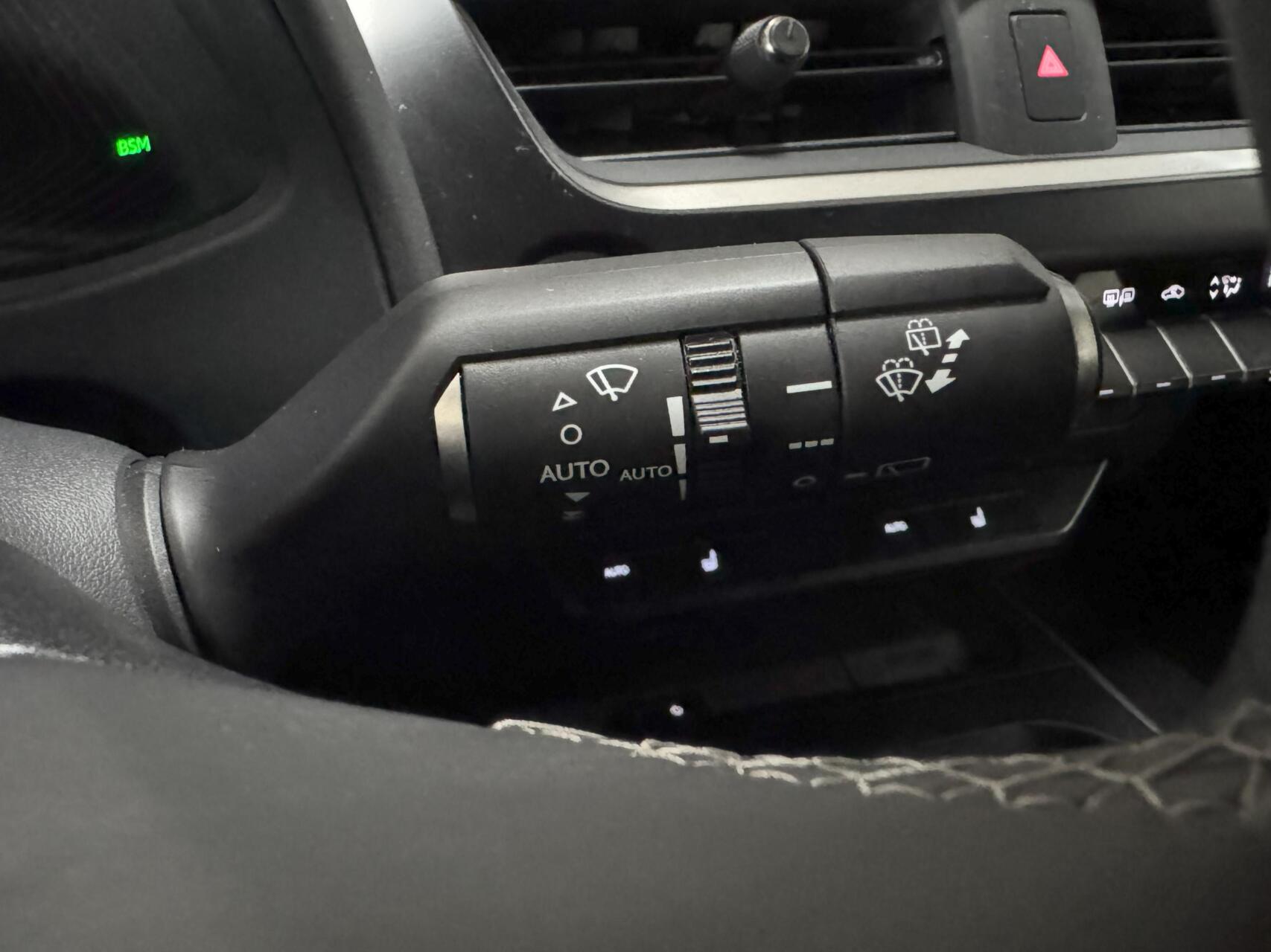 Foto van Lexus Ux