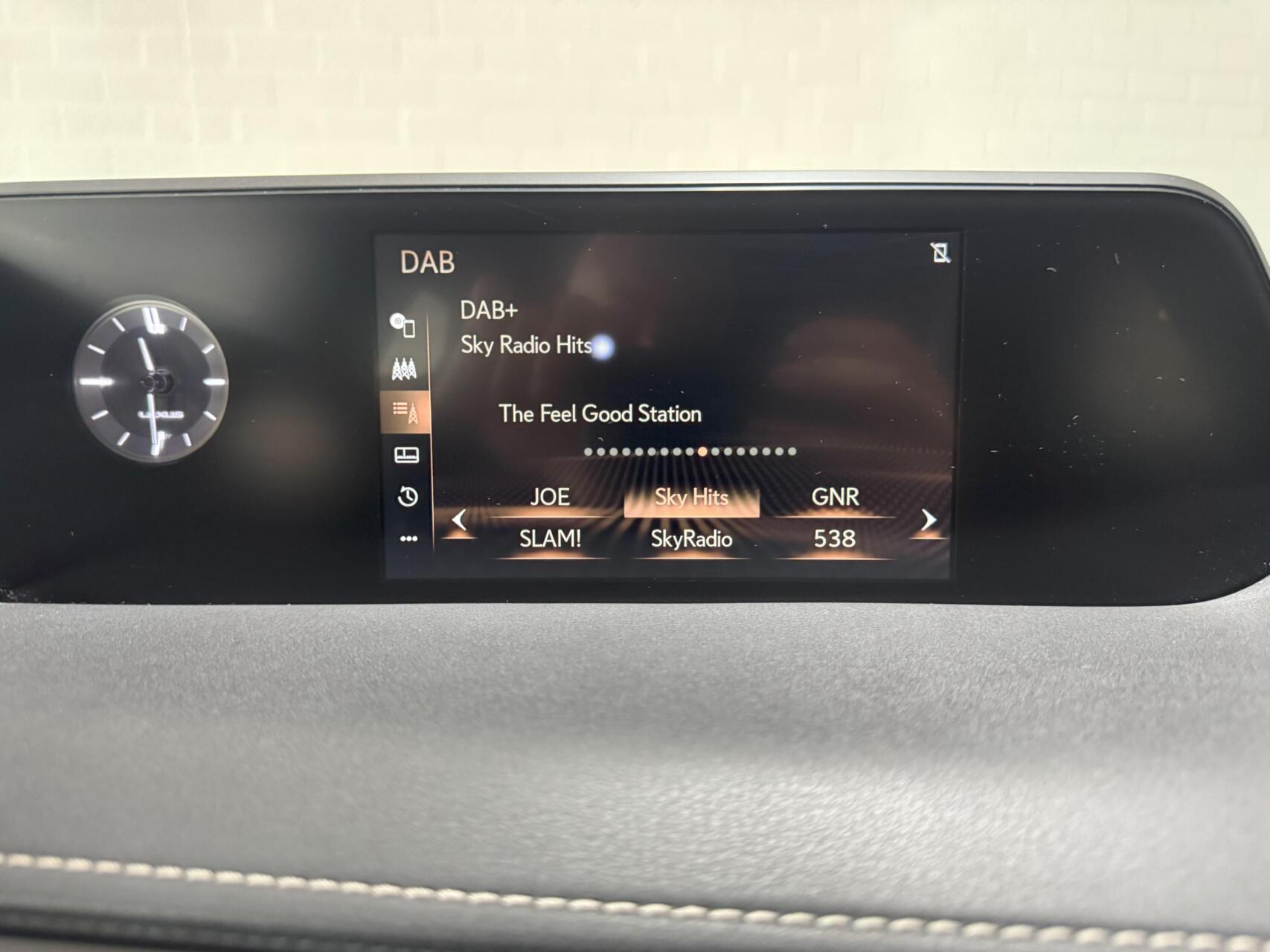 Foto van Lexus Ux