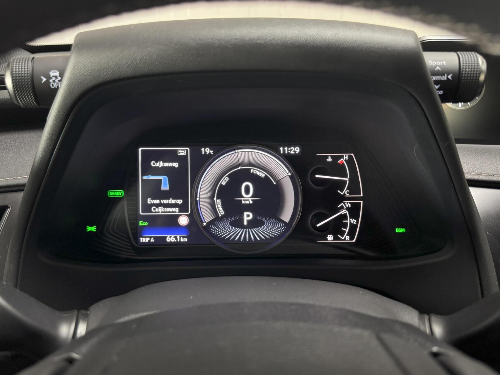 Foto van Lexus Ux