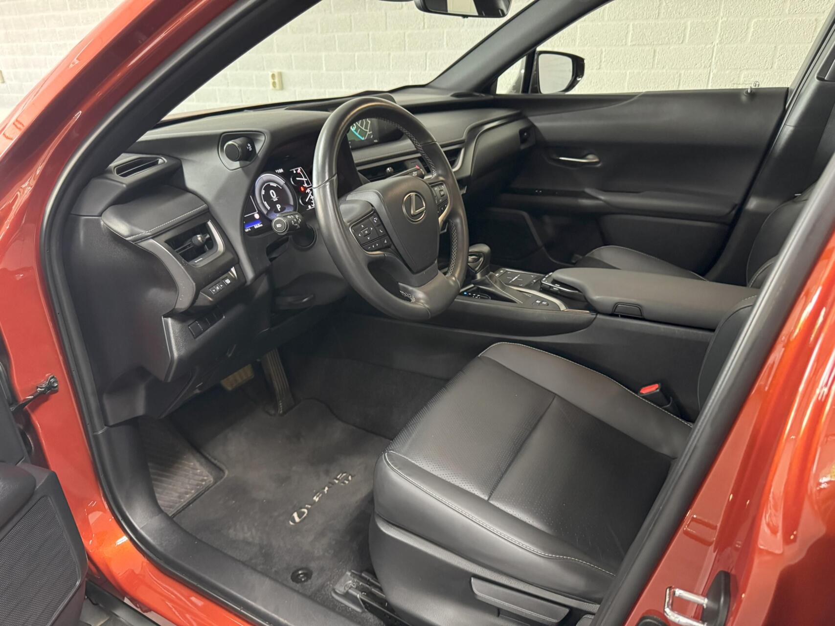 Foto van Lexus Ux