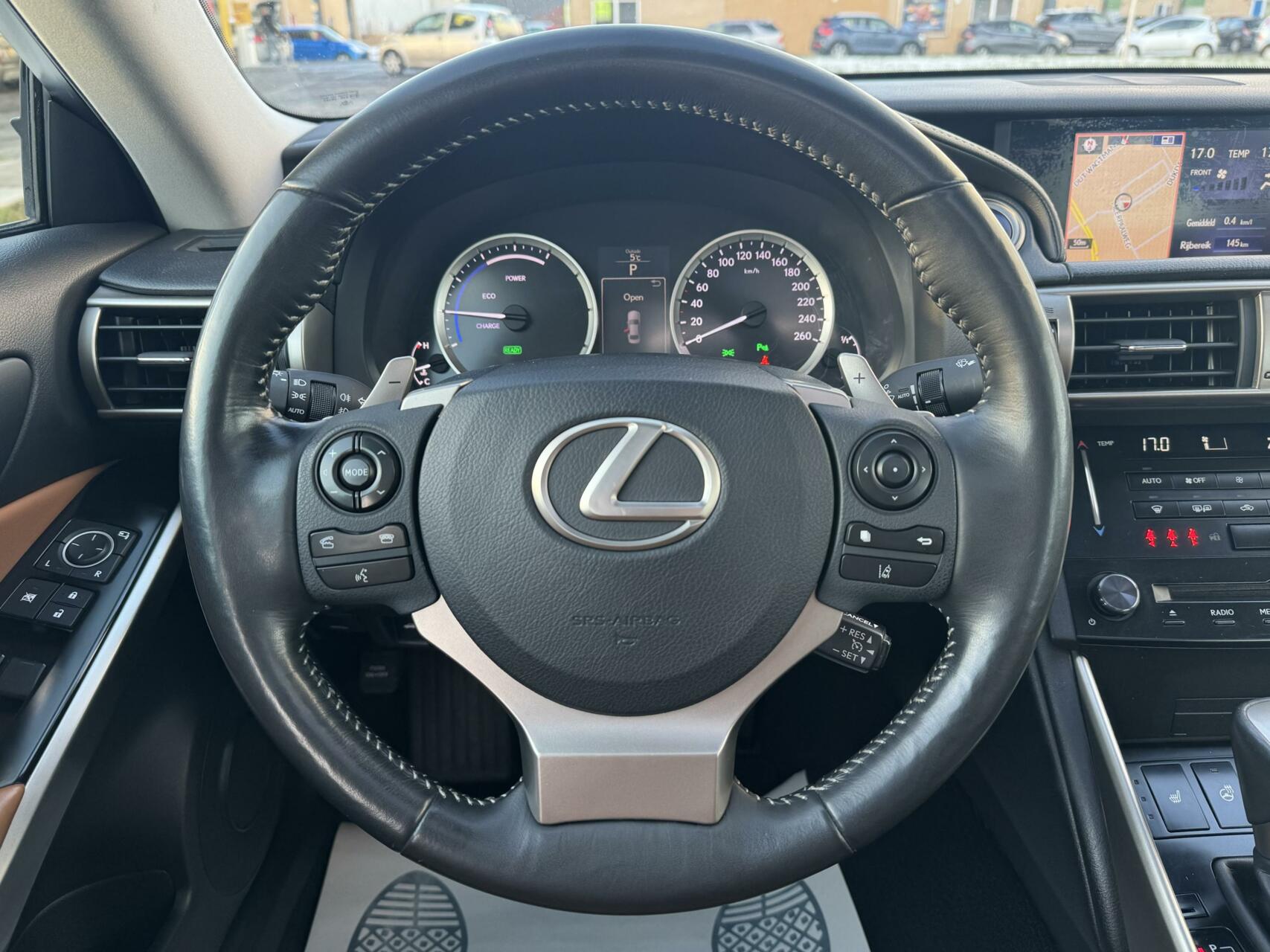 Foto van Lexus Is