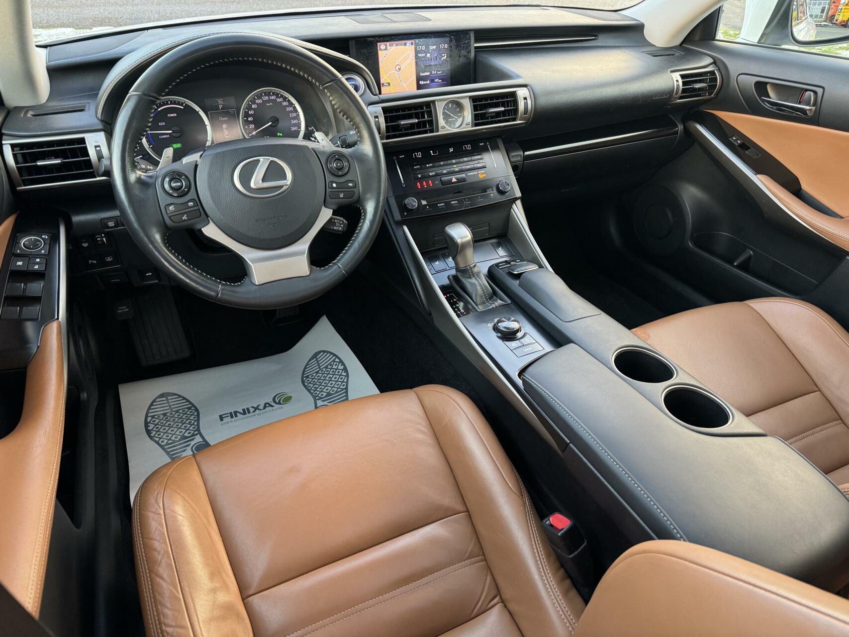 Foto van Lexus Is