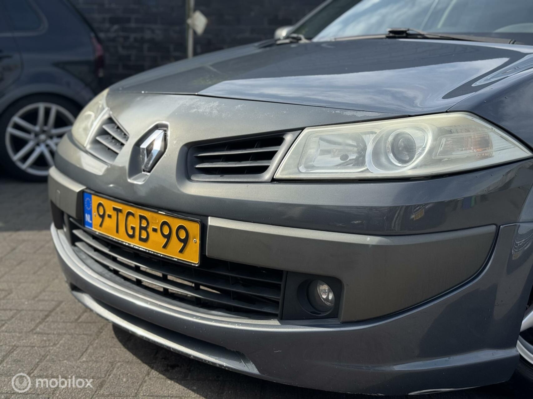 Foto van Renault Megane Grand Tour