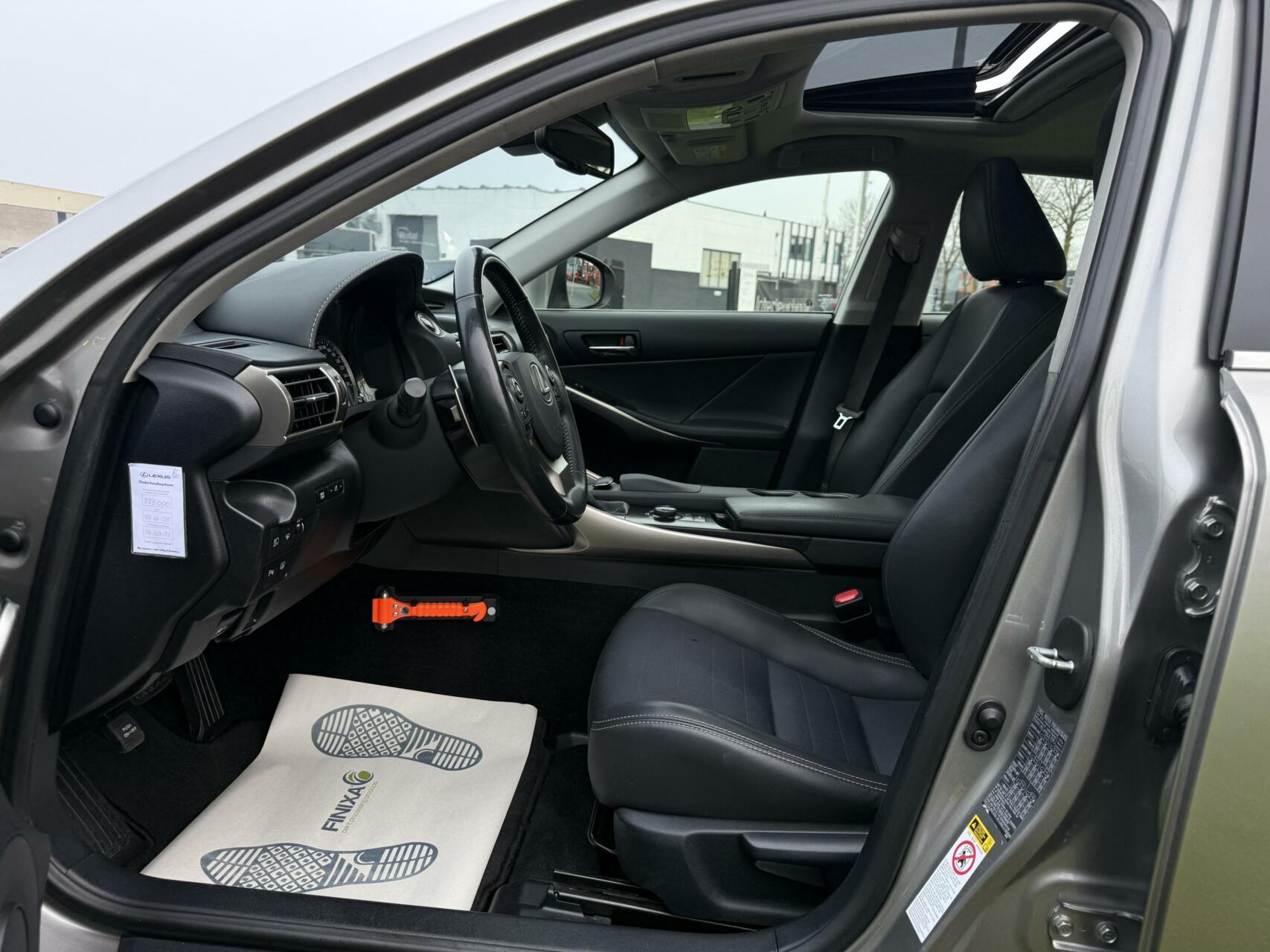 Foto van Lexus Is