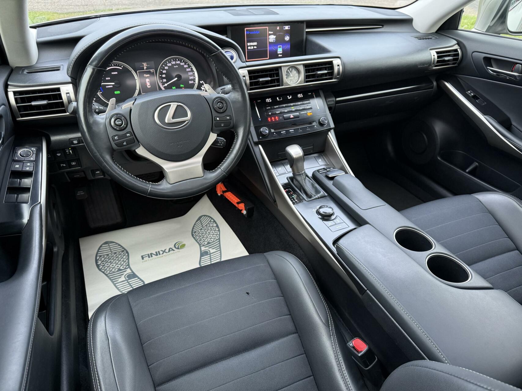 Foto van Lexus Is