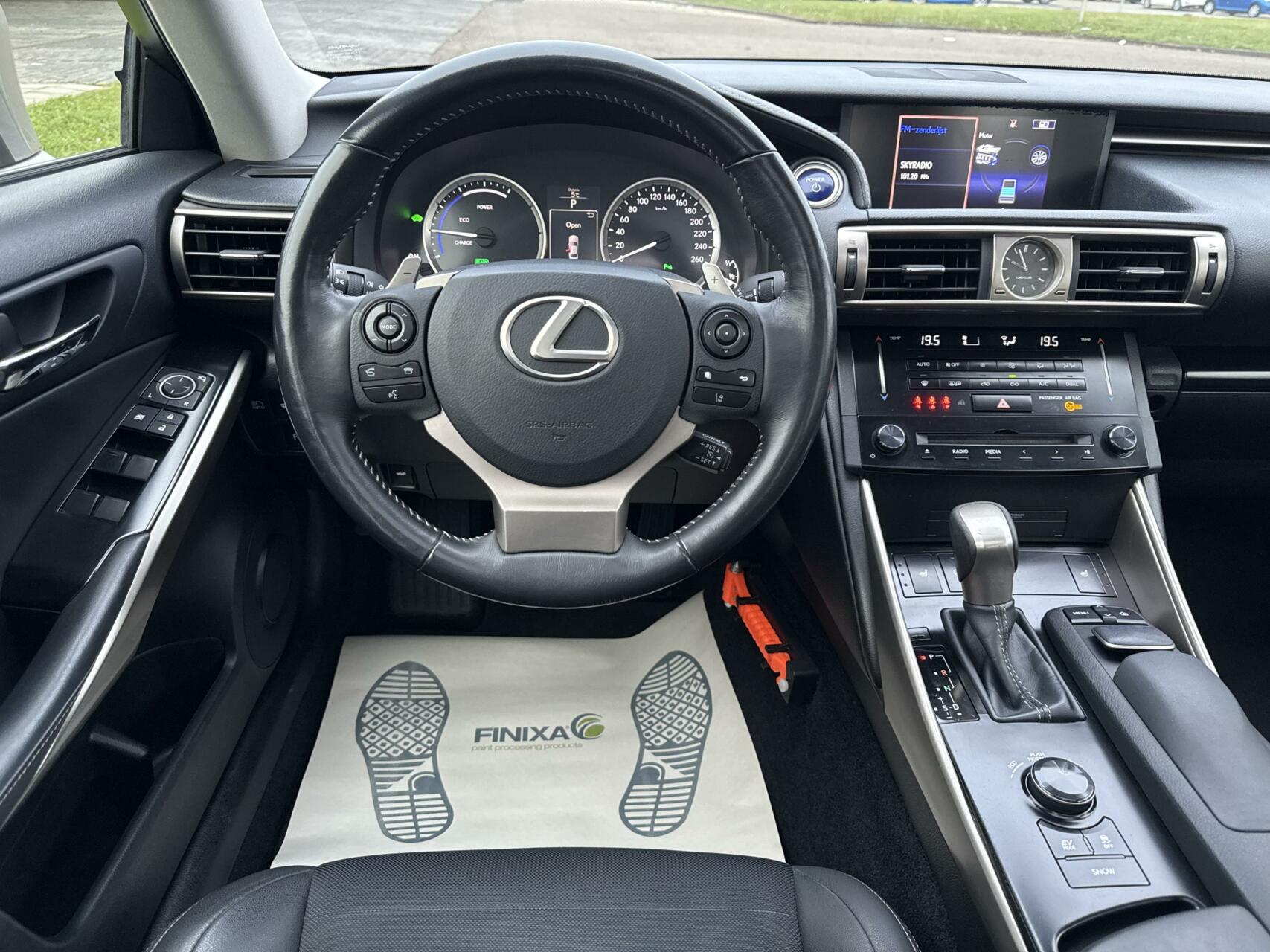 Foto van Lexus Is