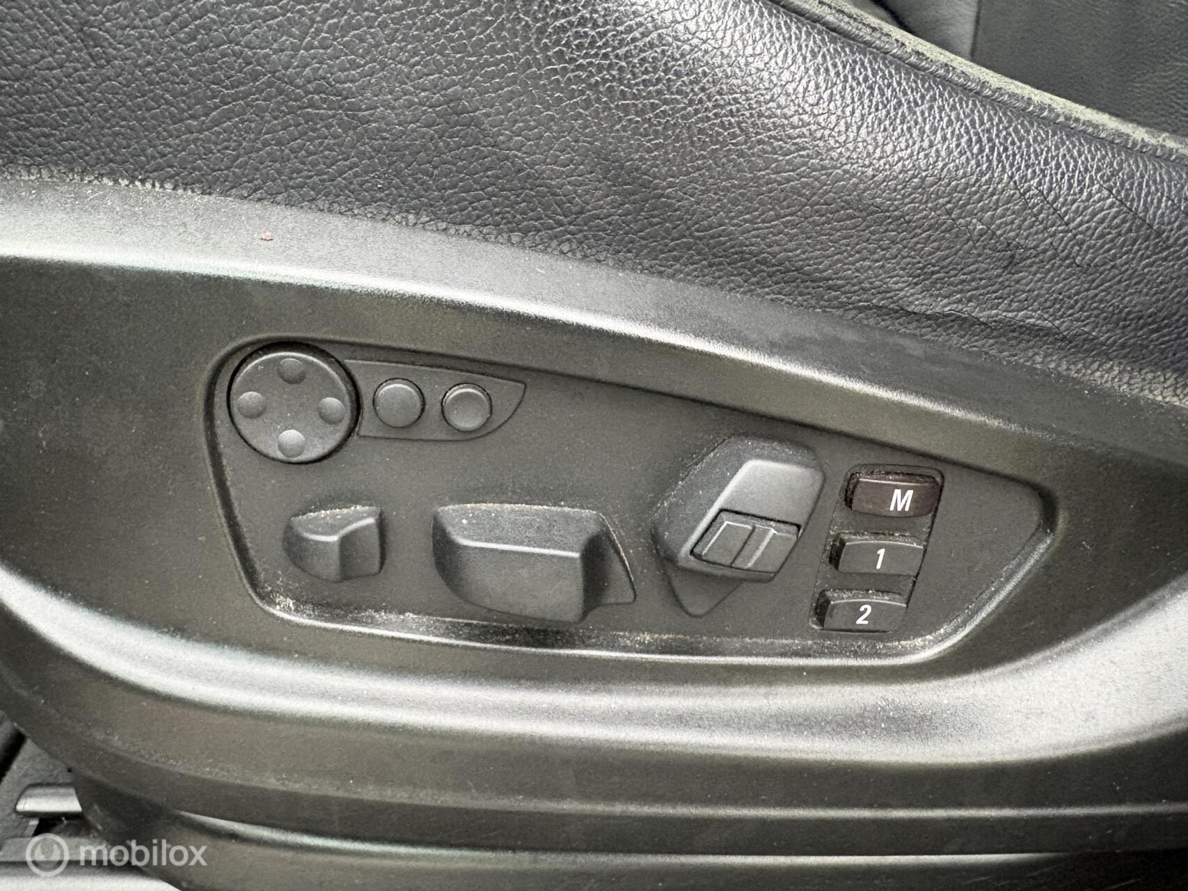 Foto van BMW X6 xDrive 30d