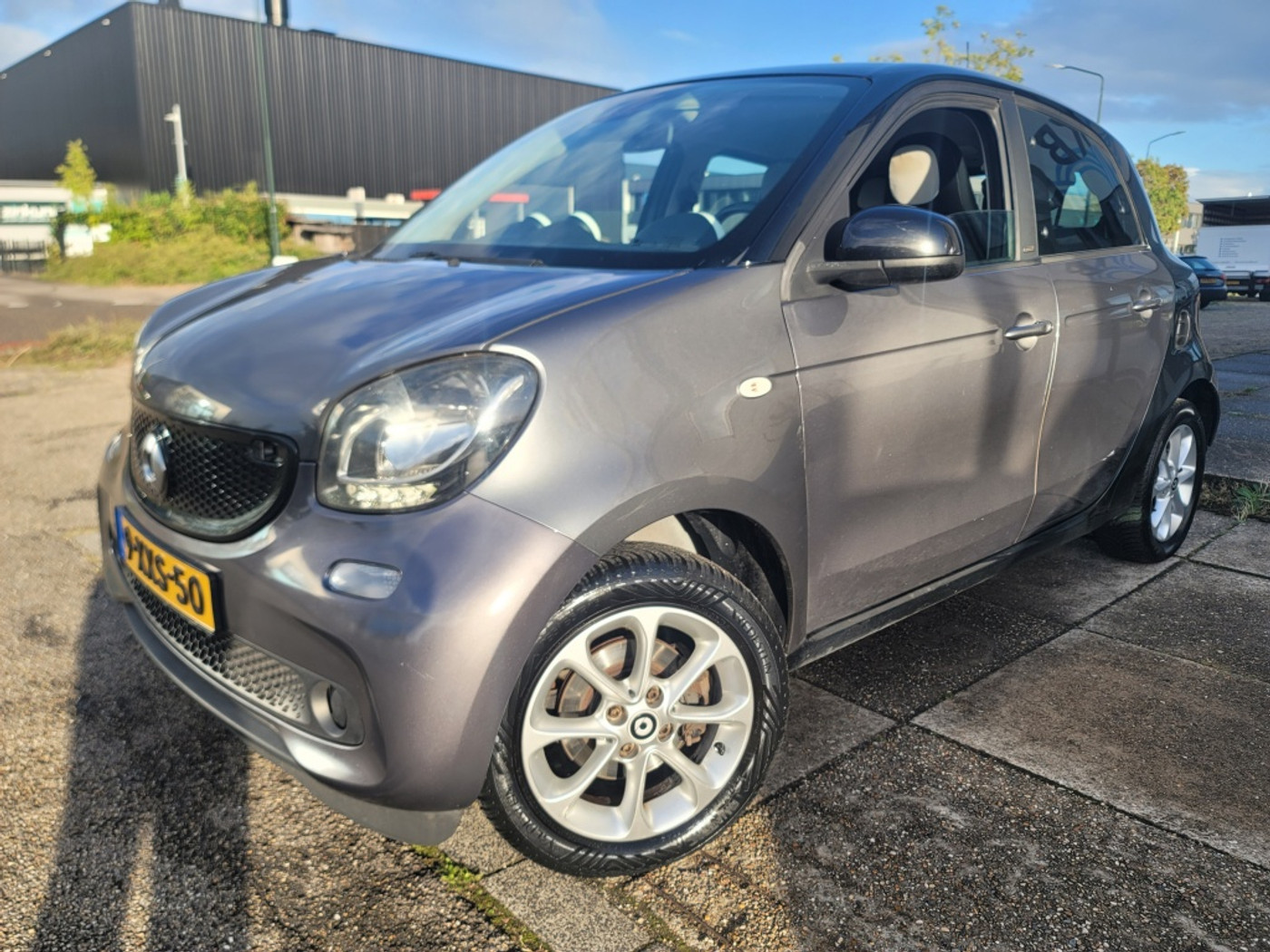 Smart Forfour 1.0 Joy Edition |ECC|START&STOP|LED|APK|NAP|2014 2014 - voorkant