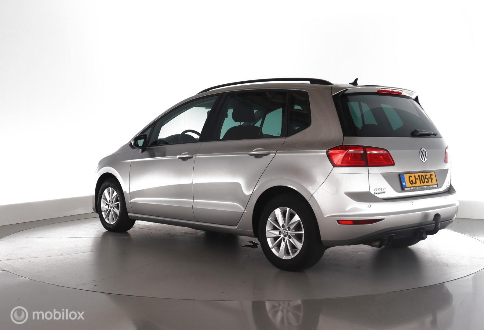 Foto van Volkswagen Golf Sportsvan