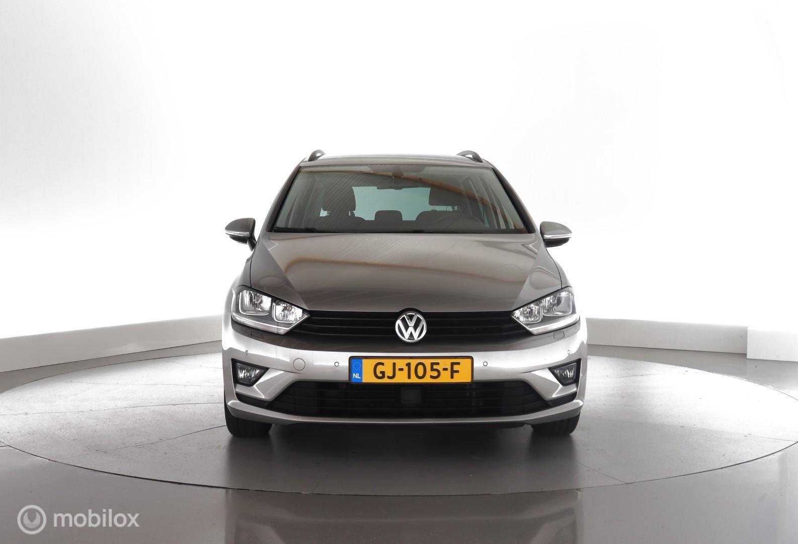 Foto van Volkswagen Golf Sportsvan