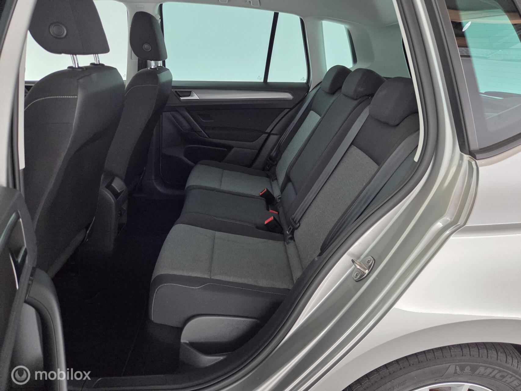 Foto van Volkswagen Golf Sportsvan