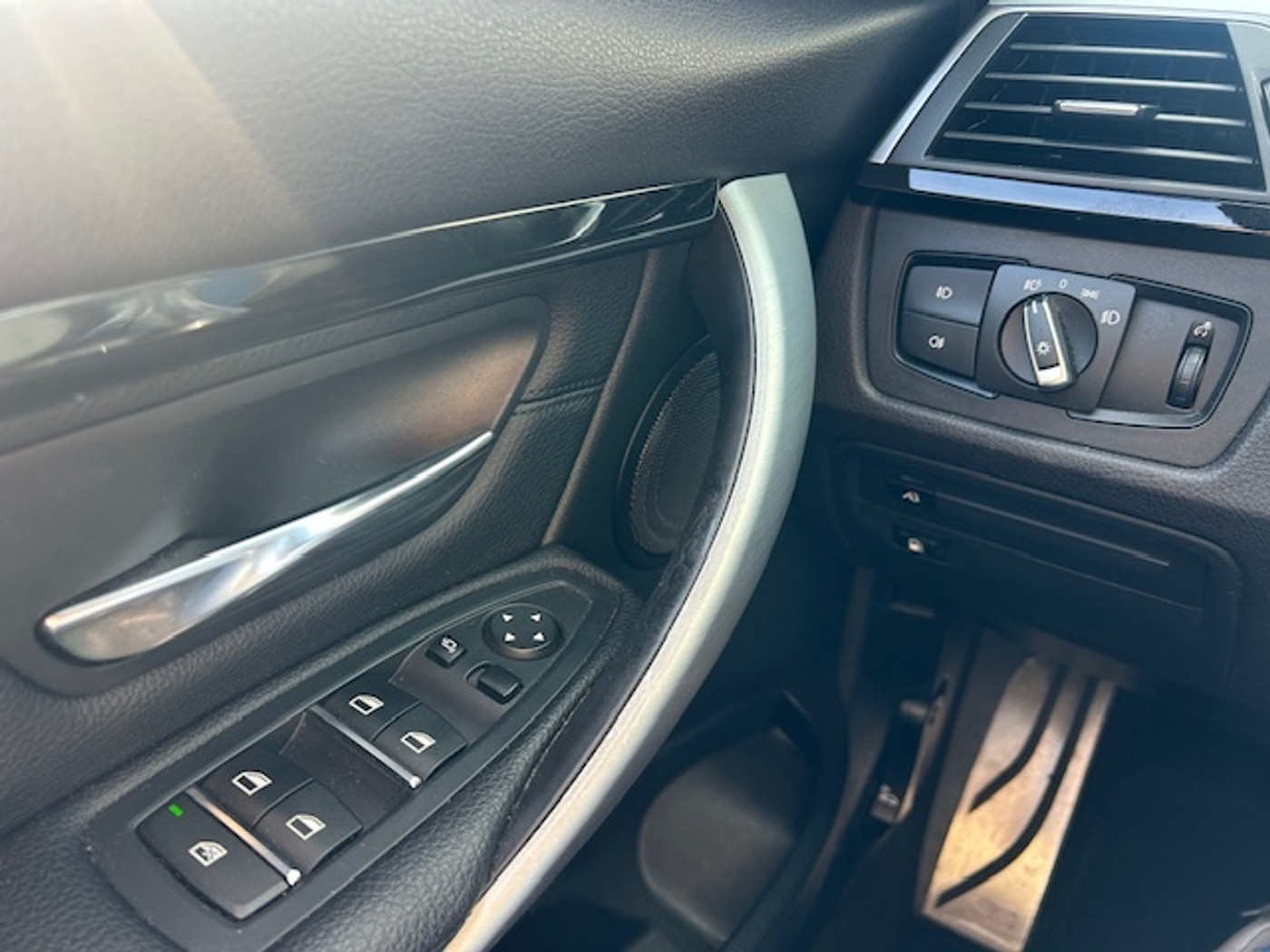 Foto van BMW 330e