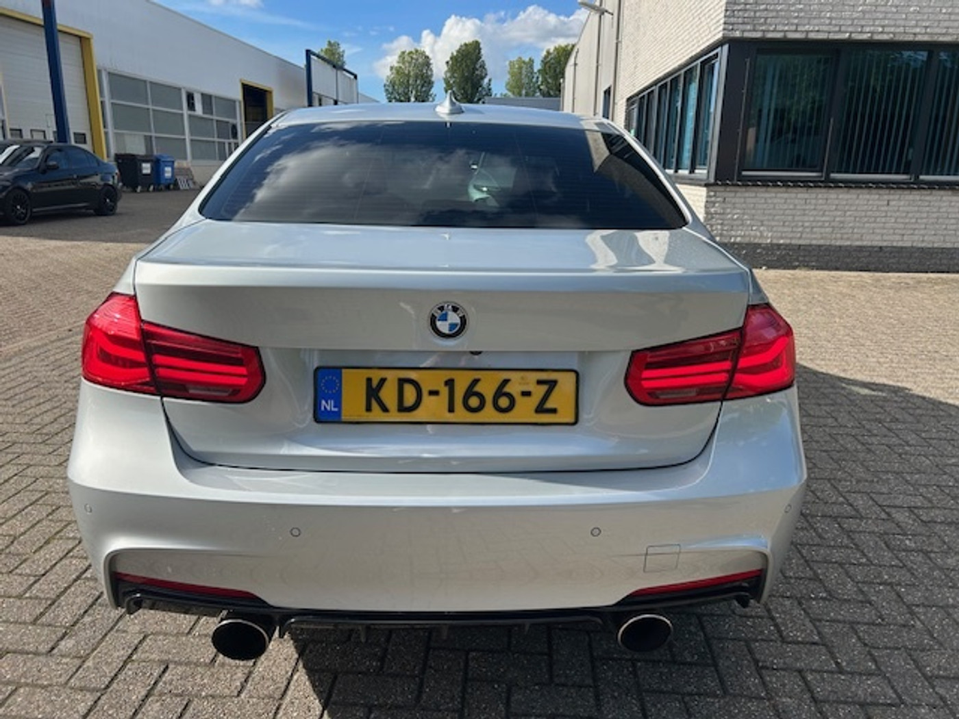 Foto van BMW 330e