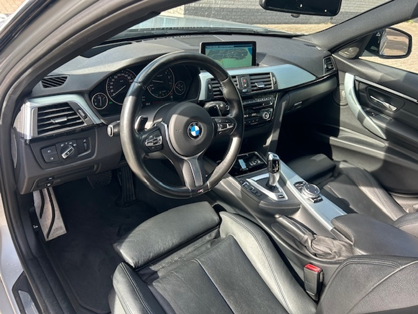 Foto van BMW 330e