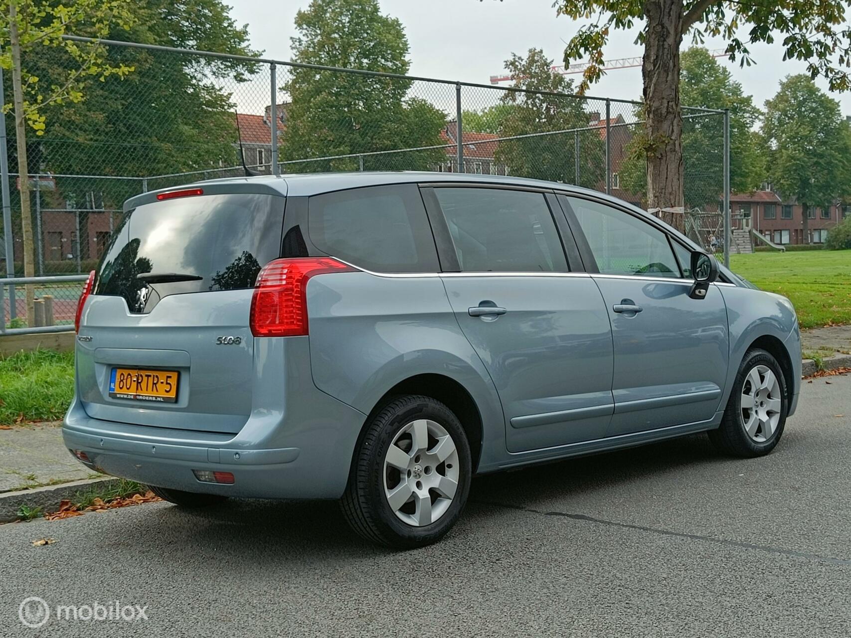 Foto van Peugeot 5008