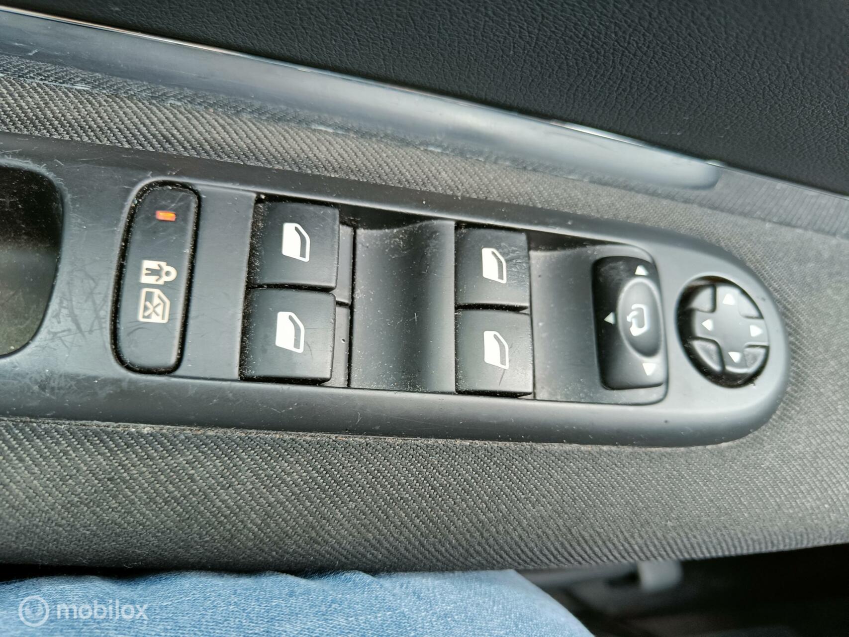 Foto van Peugeot 5008