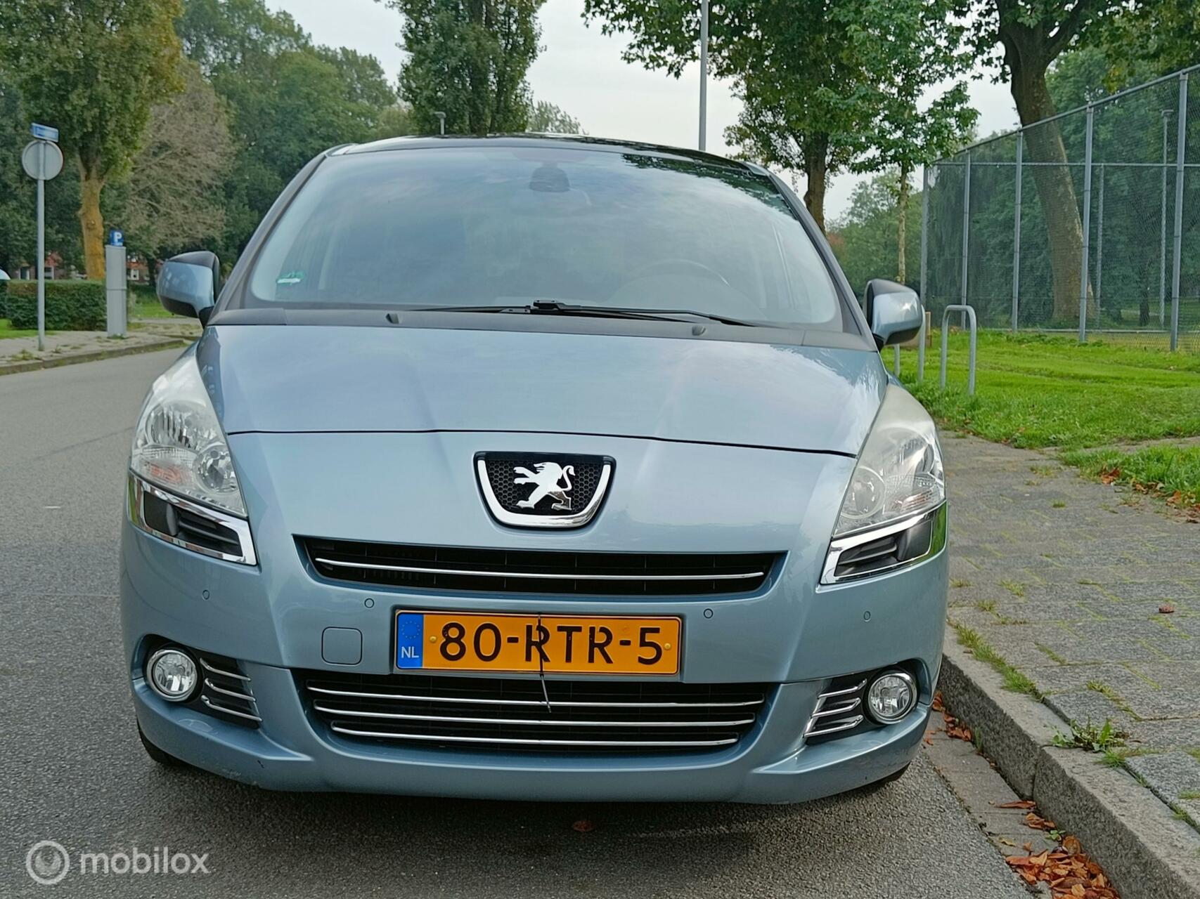 Foto van Peugeot 5008