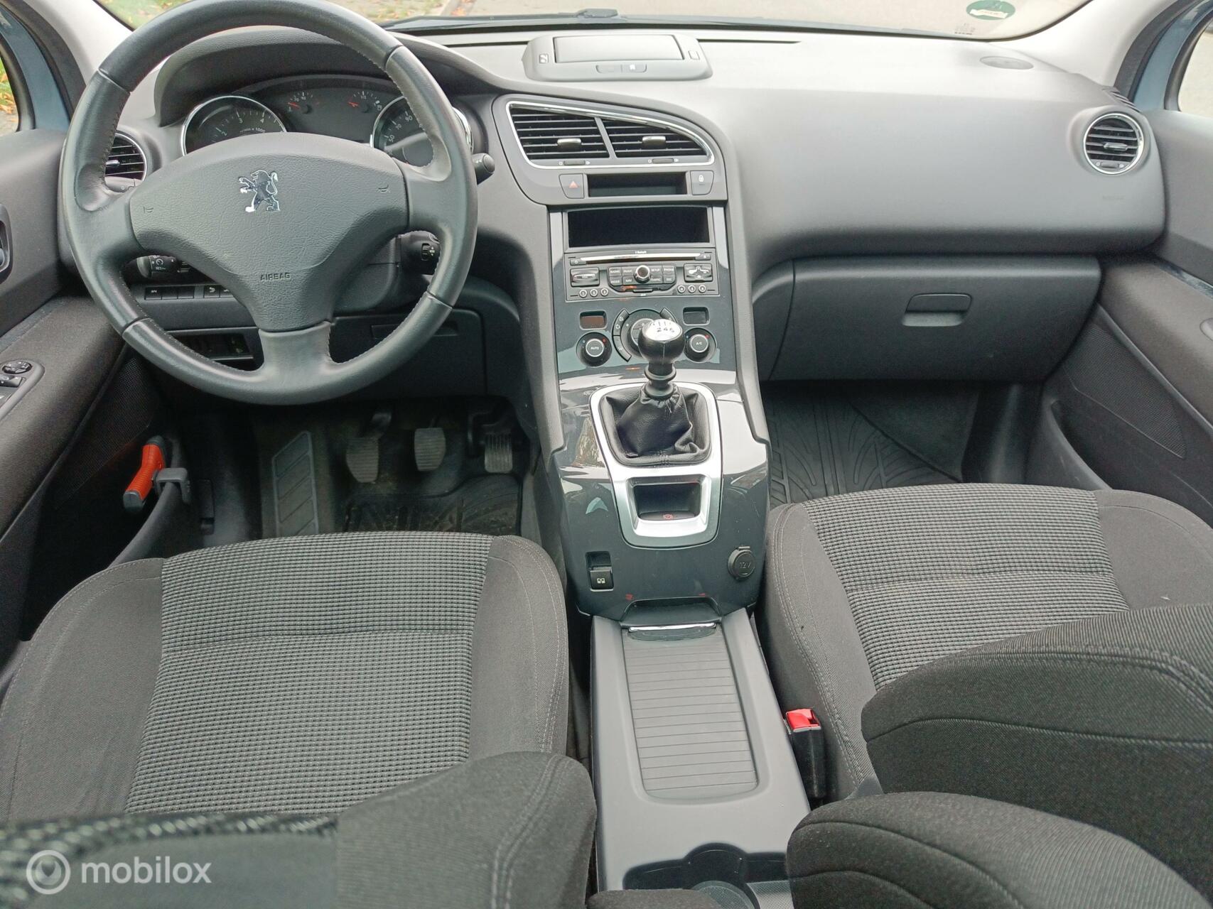 Foto van Peugeot 5008