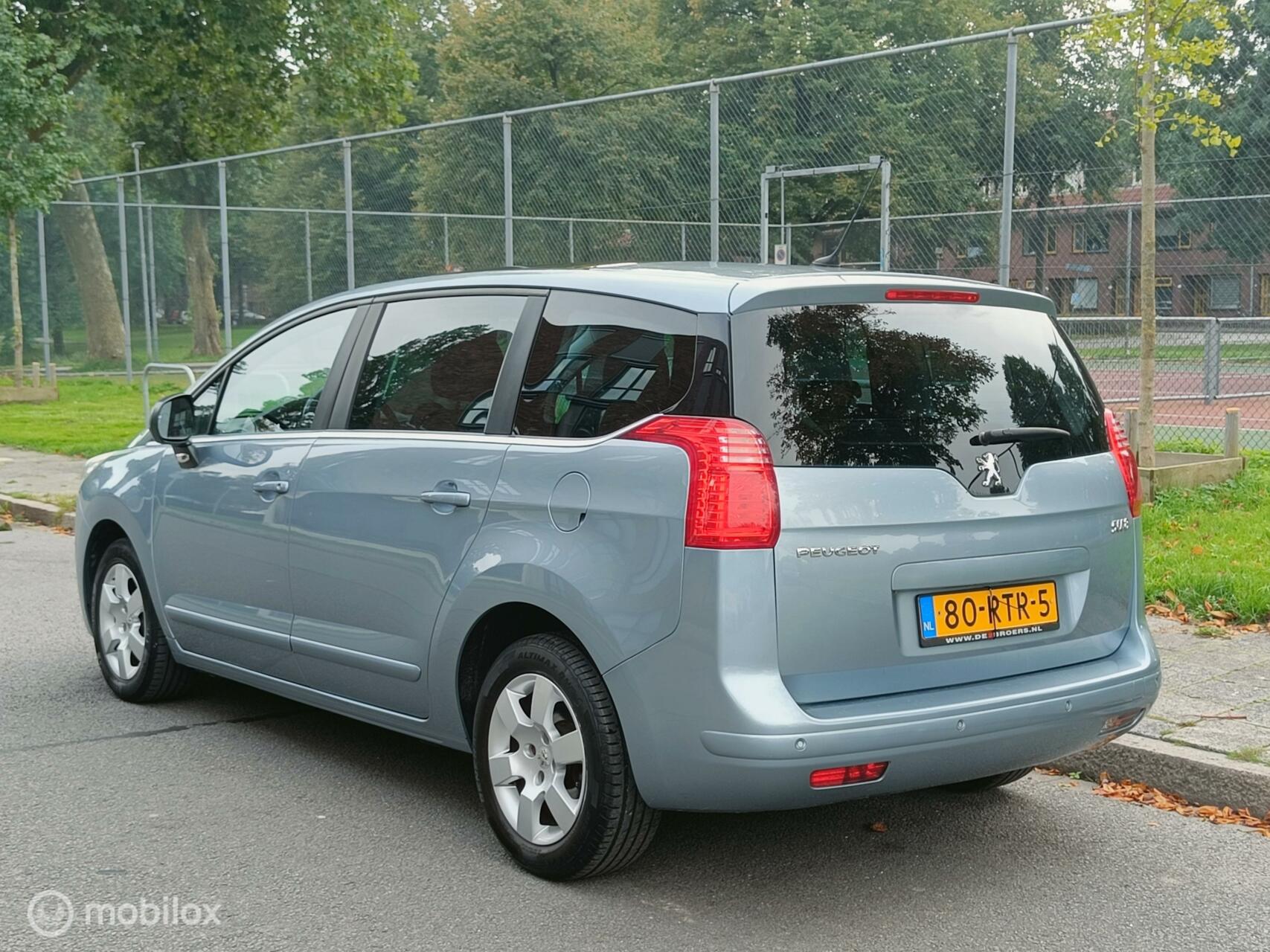 Foto van Peugeot 5008