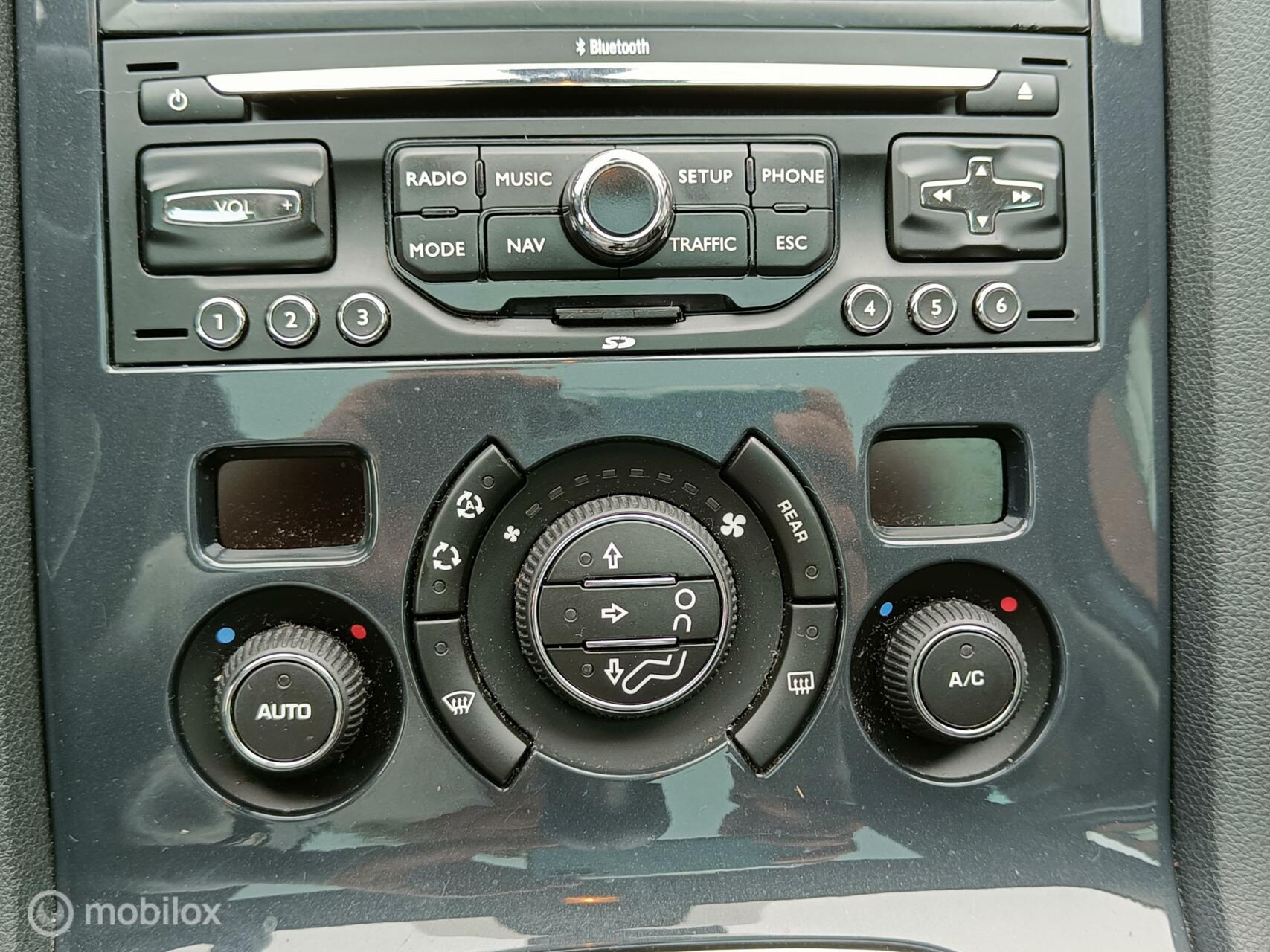 Foto van Peugeot 5008