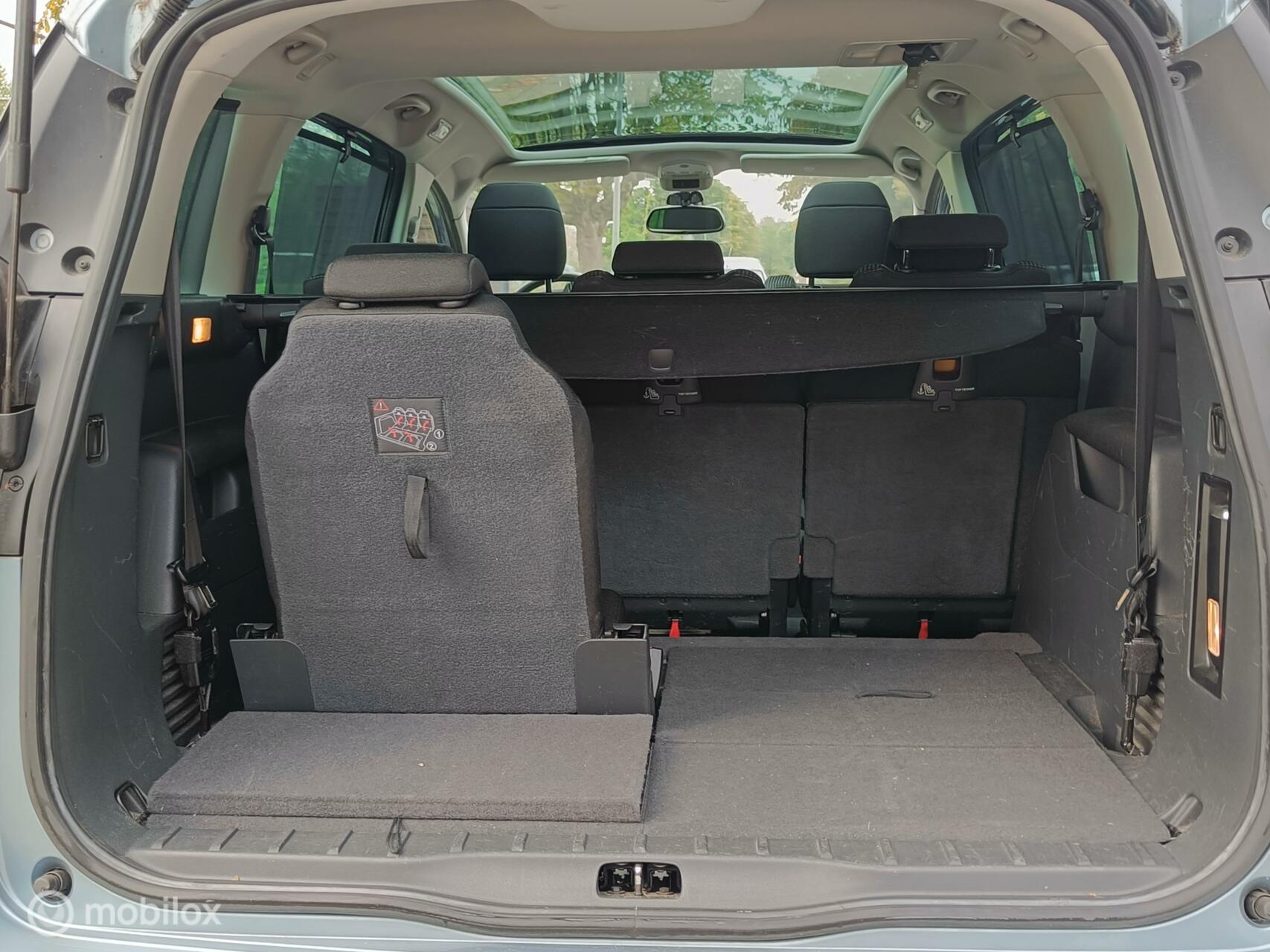 Foto van Peugeot 5008