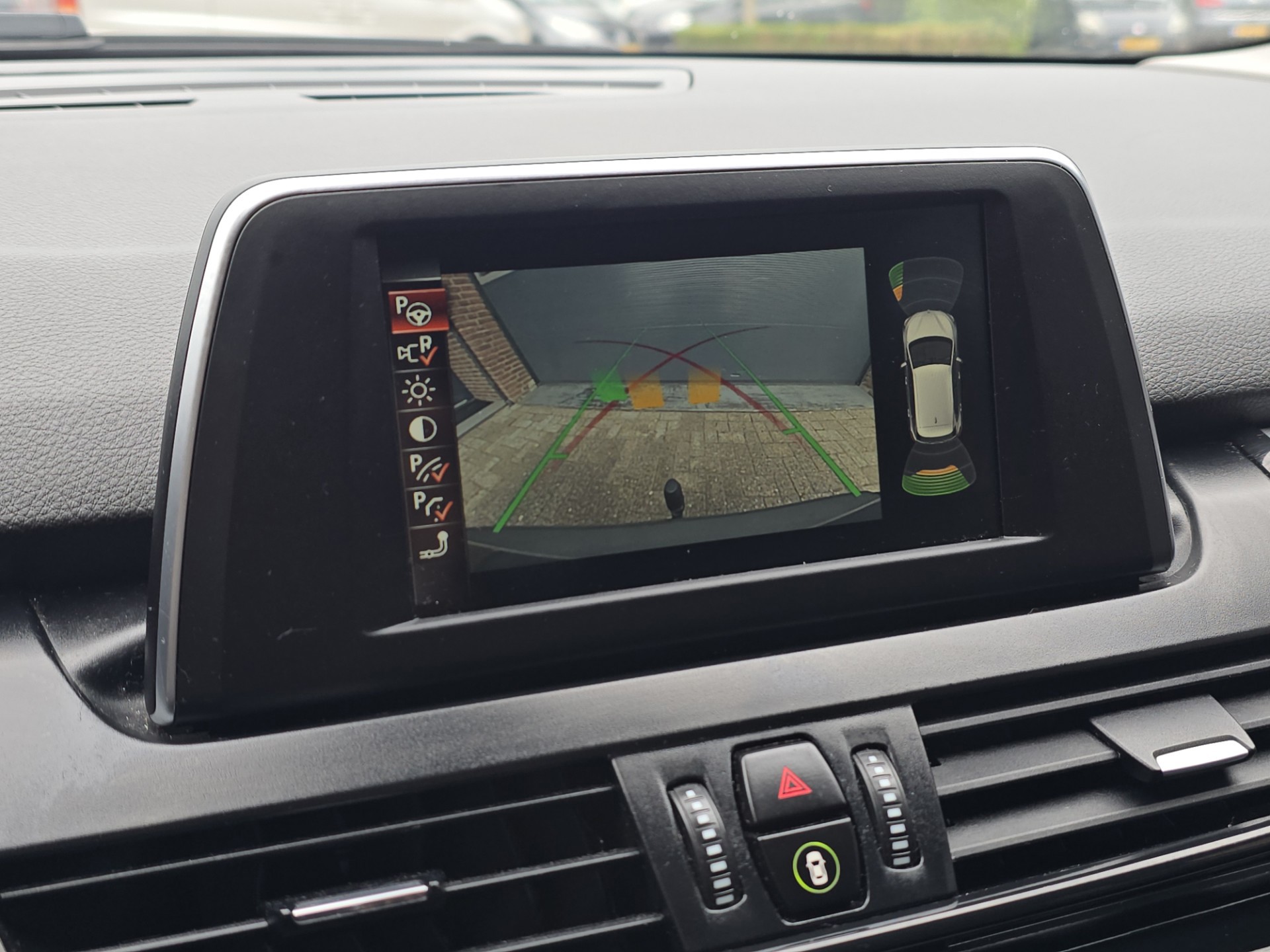 Foto van BMW 218i Active Tourer