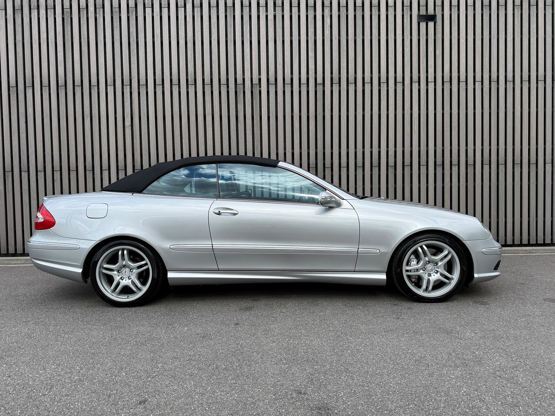 Foto van Mercedes-Benz CLK 55 AMG