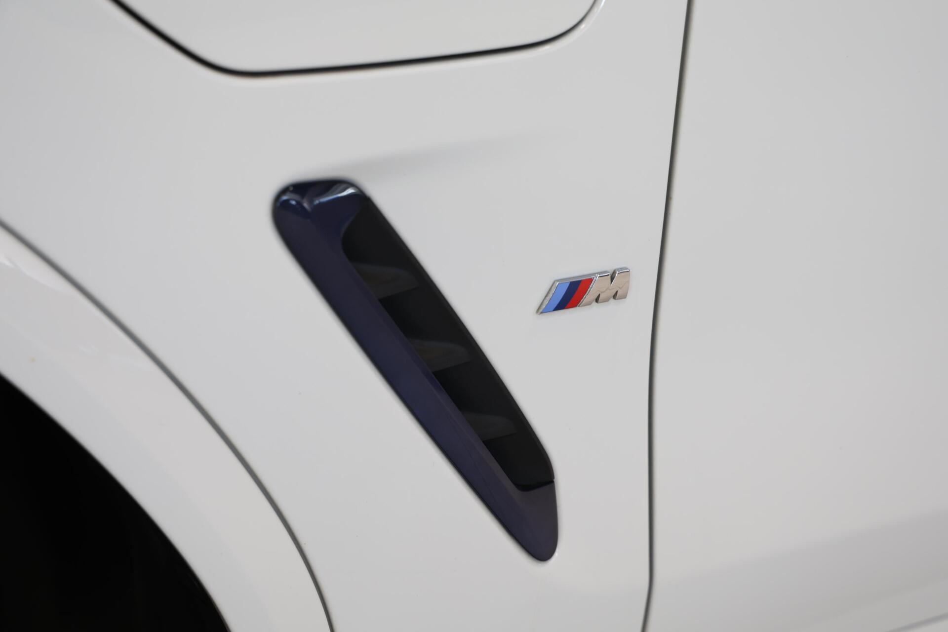 Foto van BMW X3 Xdrive30e
