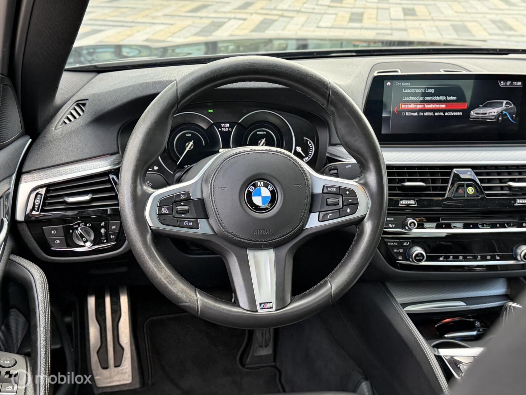 Foto van BMW 530e Iperformance