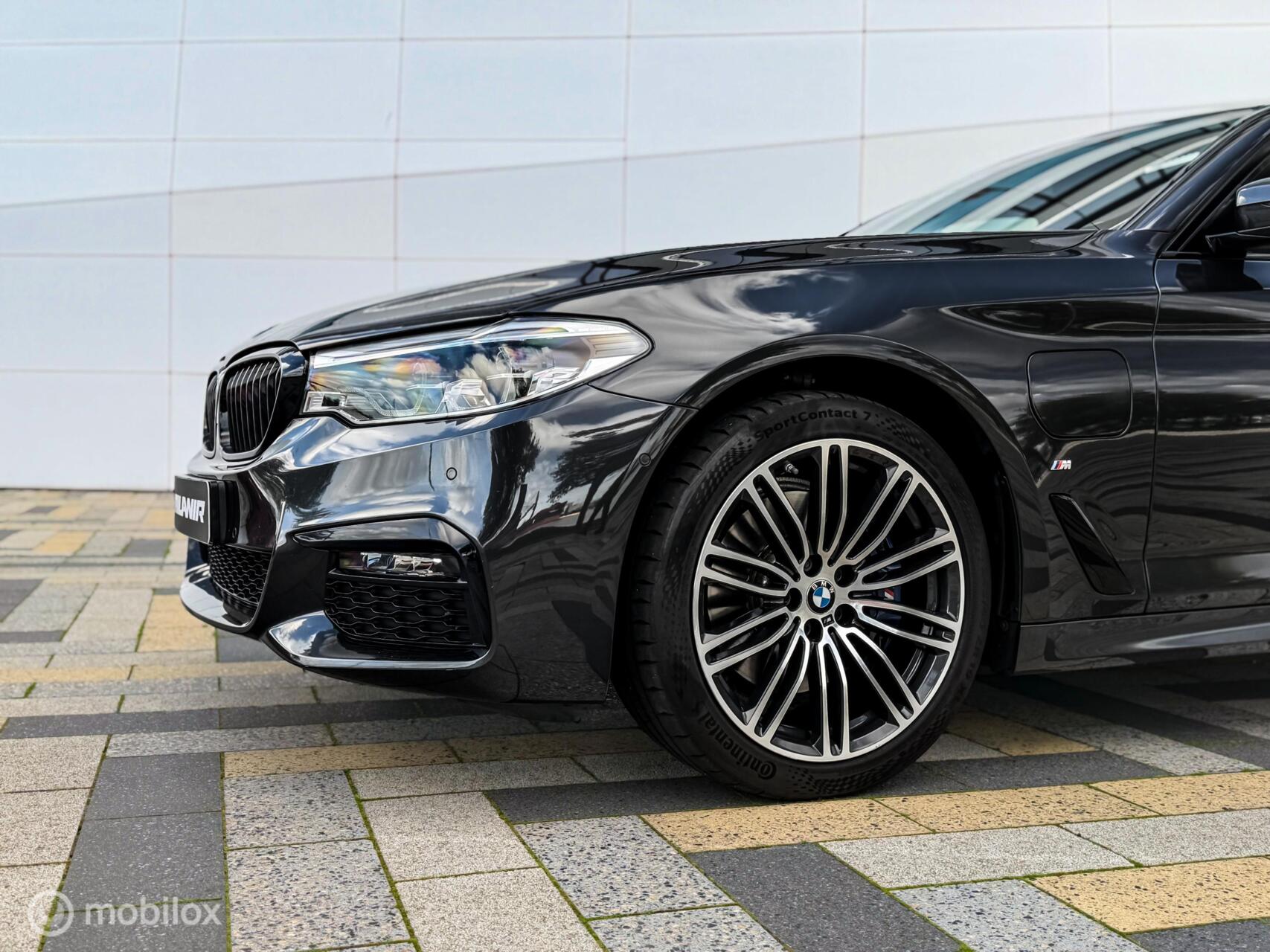 Foto van BMW 530e Iperformance