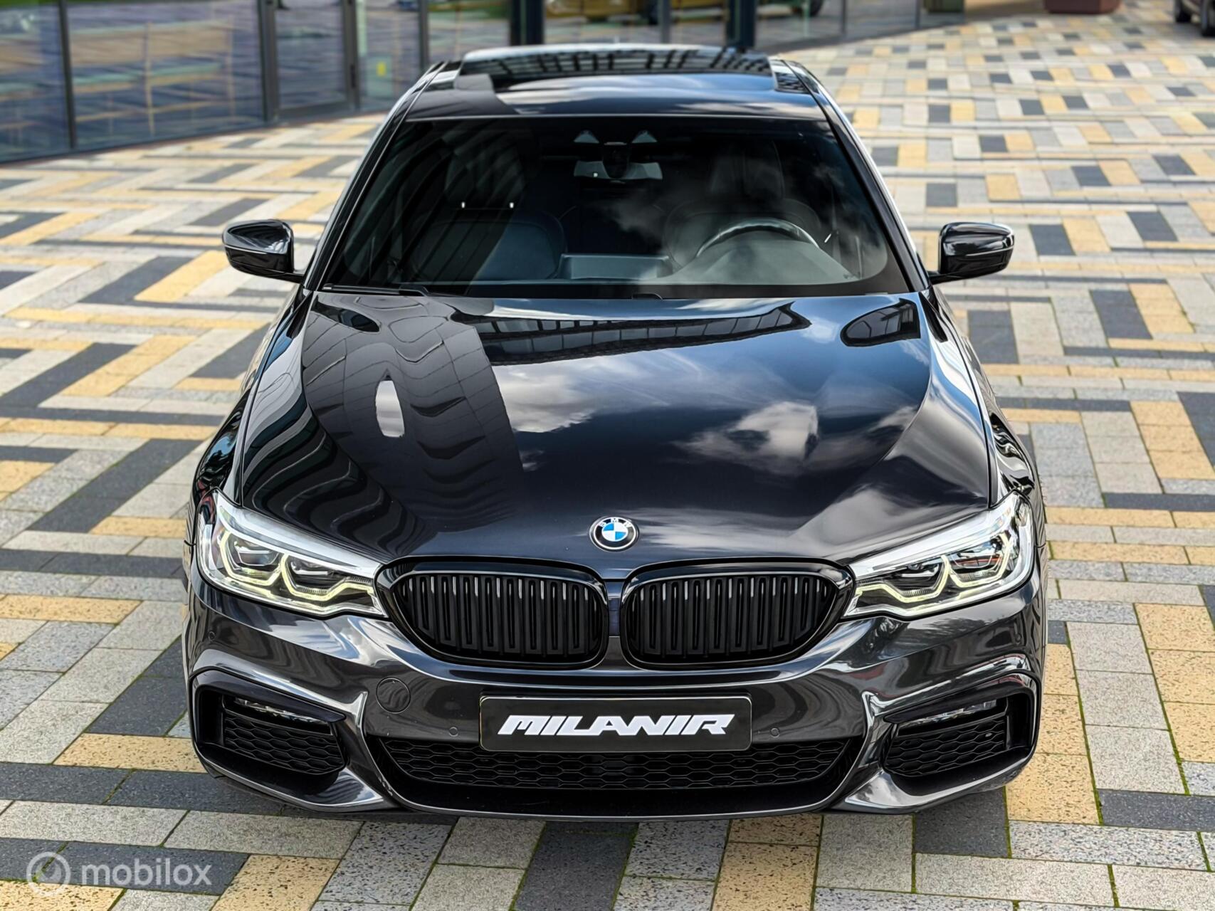 Foto van BMW 530e Iperformance