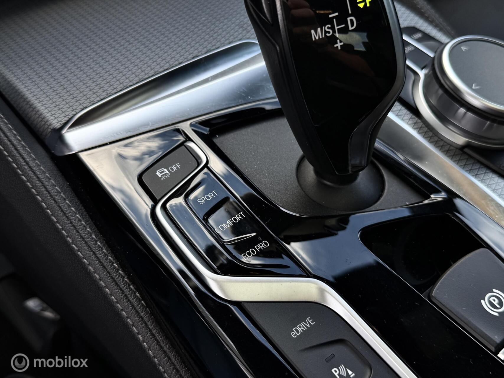 Foto van BMW 530e Iperformance
