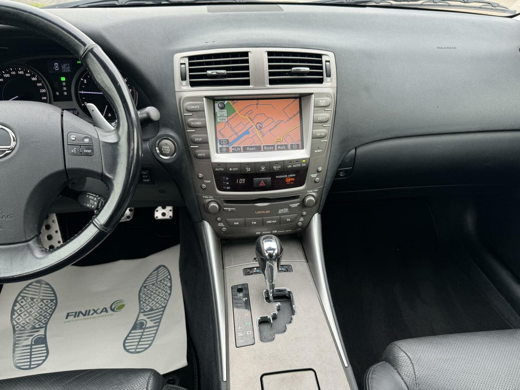 Foto van Lexus Is