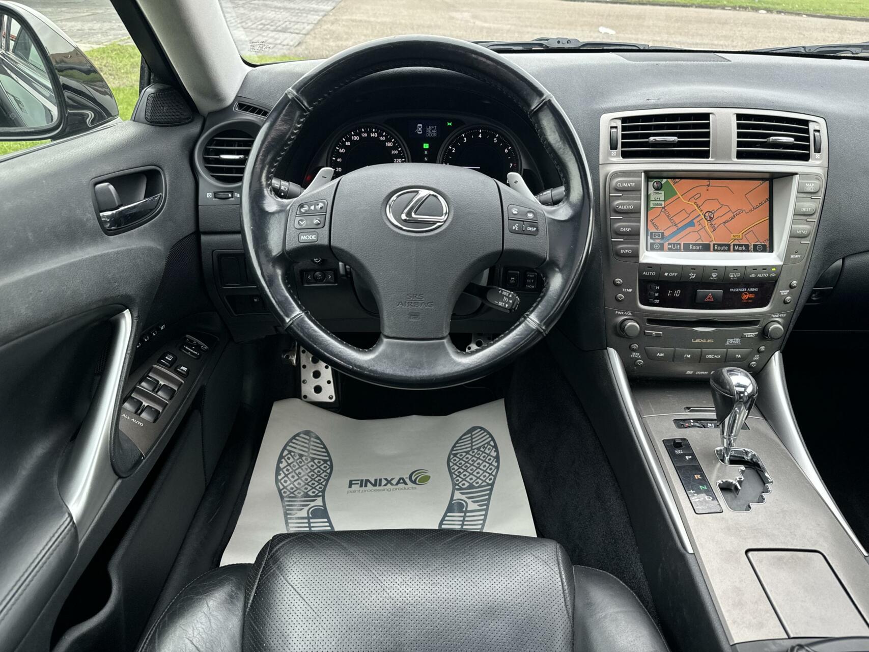 Foto van Lexus Is