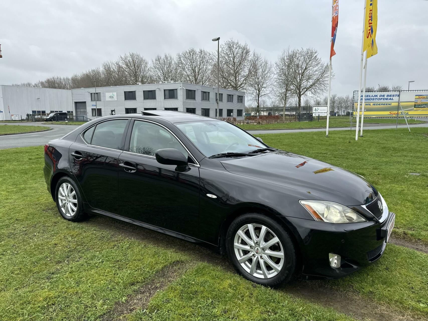 Foto van Lexus Is
