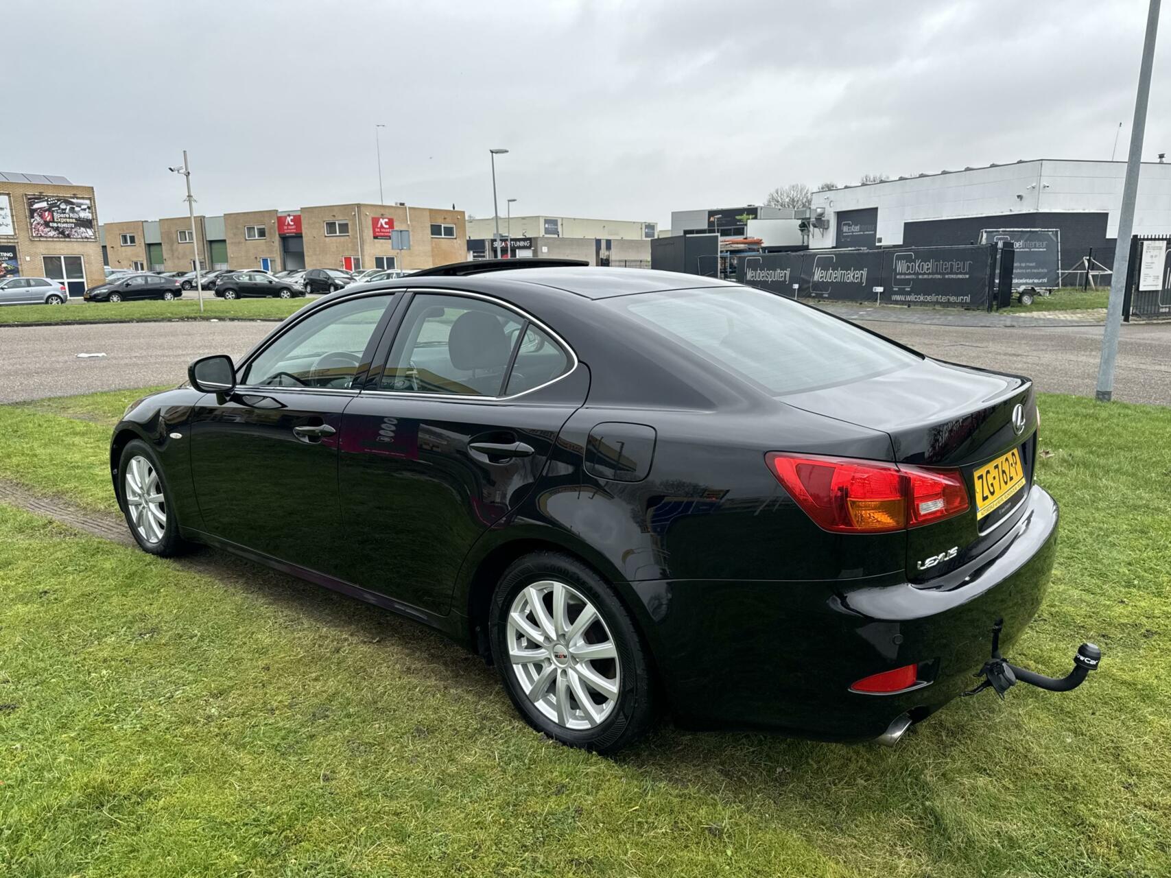 Foto van Lexus Is