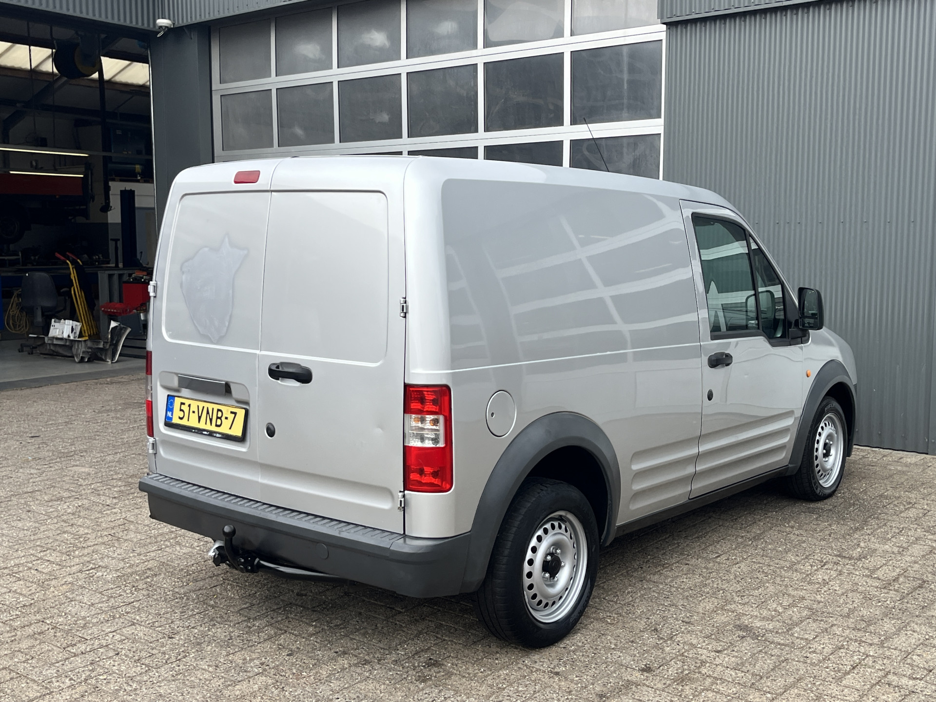 Foto van Ford Transit Connect T200s Van 1,8tdci 66