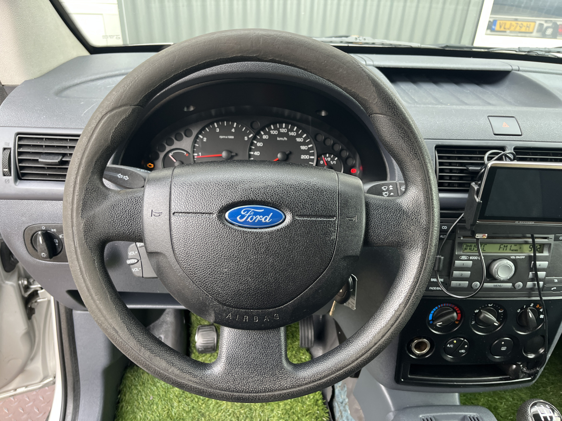 Foto van Ford Transit Connect T200s Van 1,8tdci 66