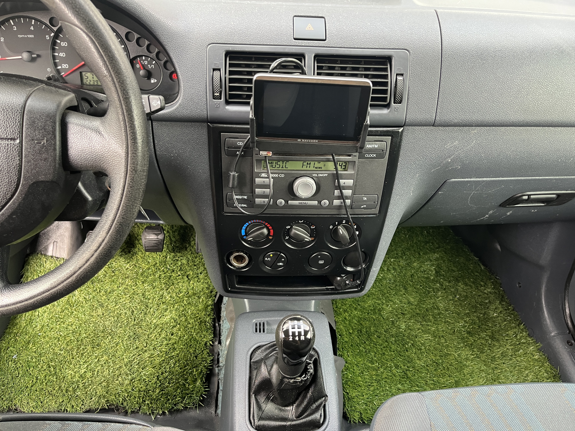 Foto van Ford Transit Connect T200s Van 1,8tdci 66