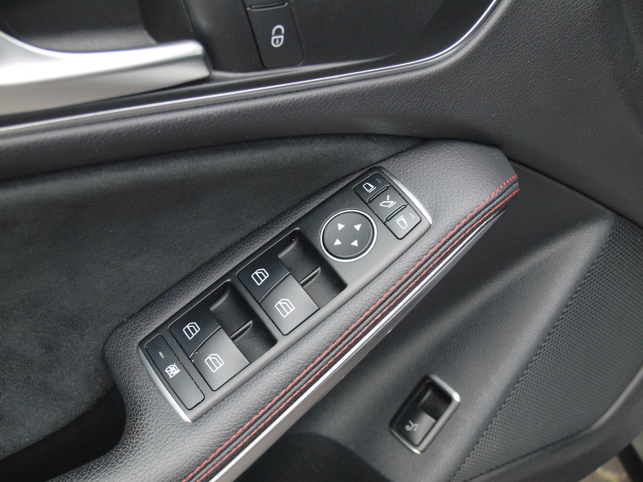 Foto van Mercedes-Benz AMG Cla 45