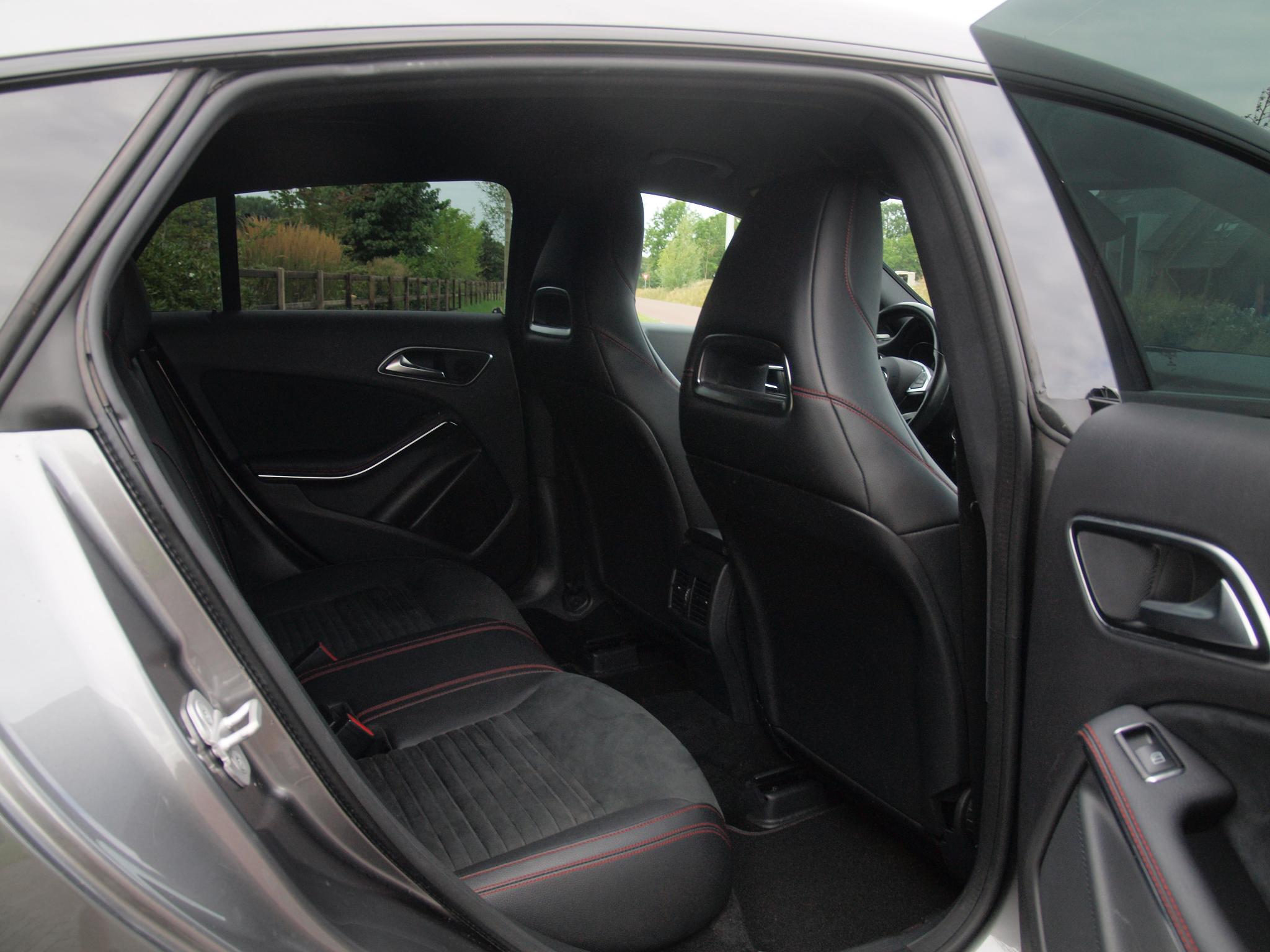 Foto van Mercedes-Benz AMG Cla 45