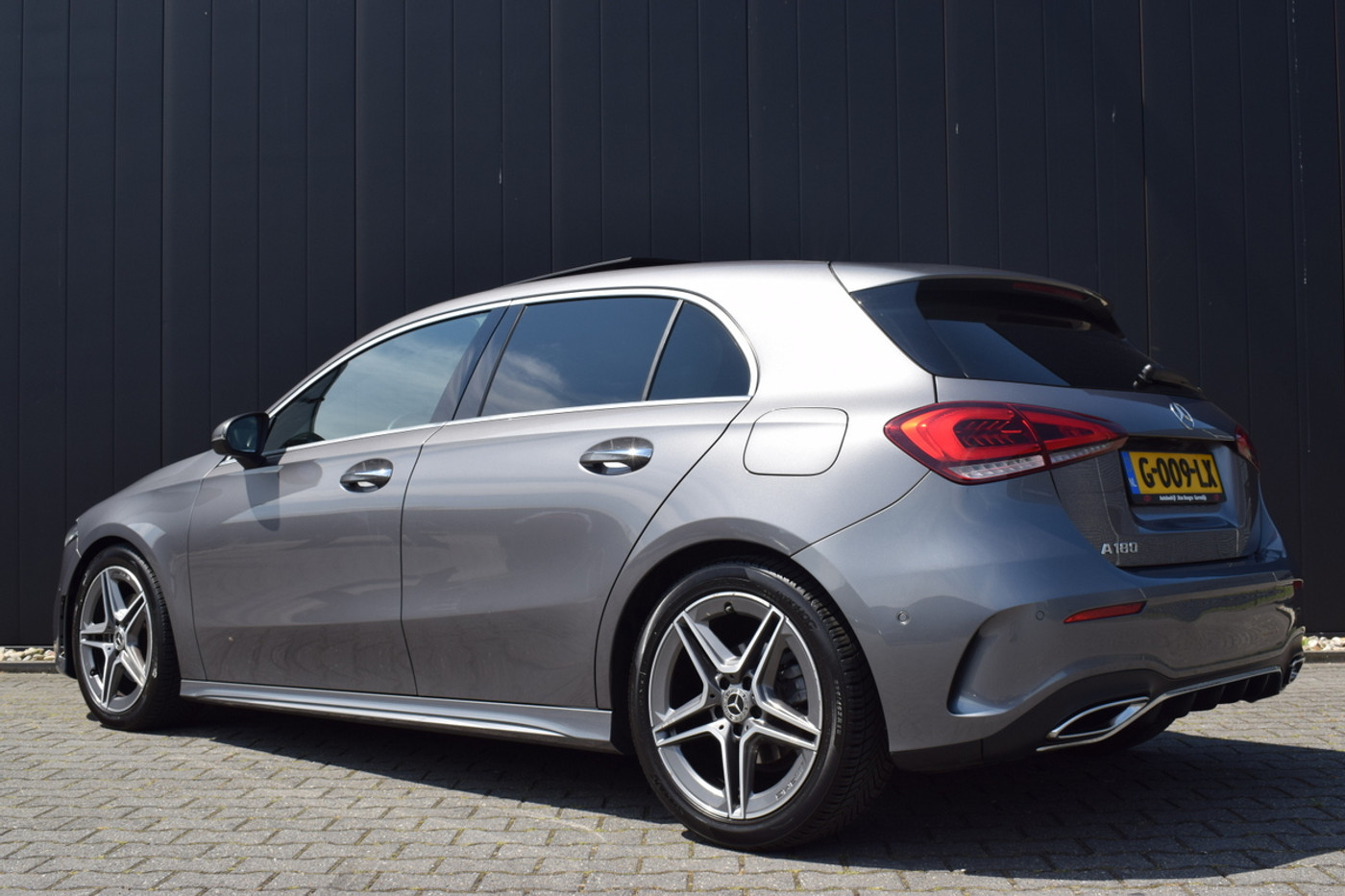 Foto van Mercedes-Benz A 180