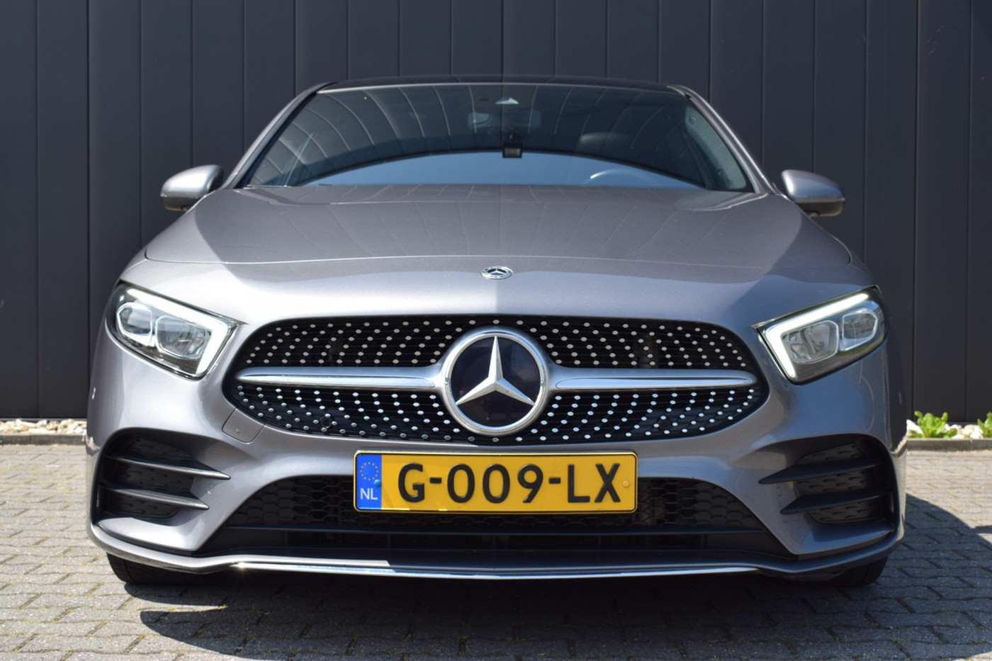 Foto van Mercedes-Benz A 180